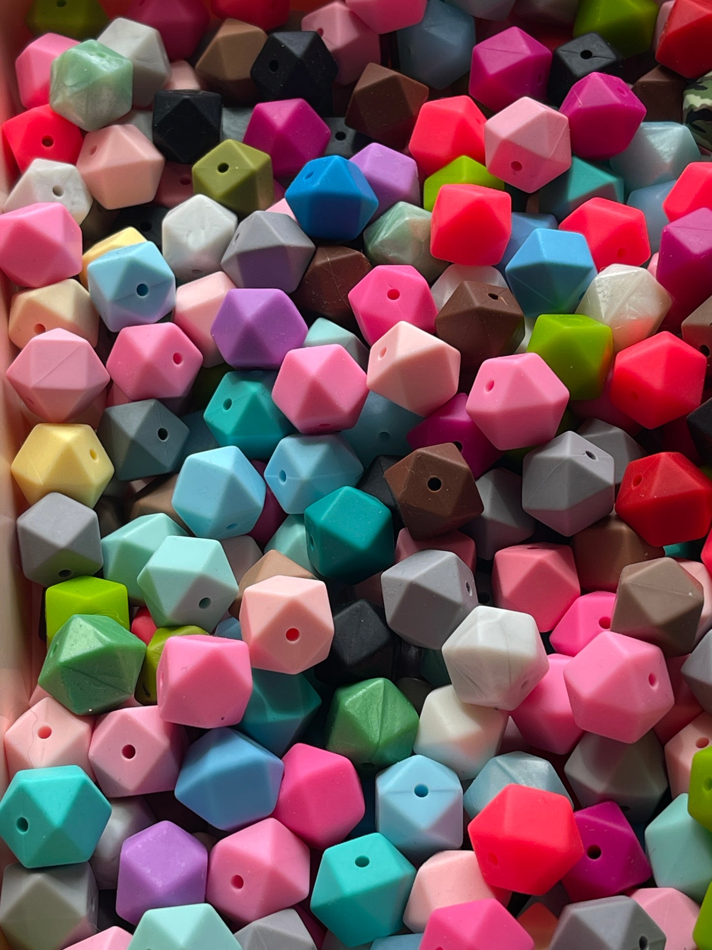 14.3mm SILICONE HEX BEADS (Discount 20 pack of Random Hex Beads)