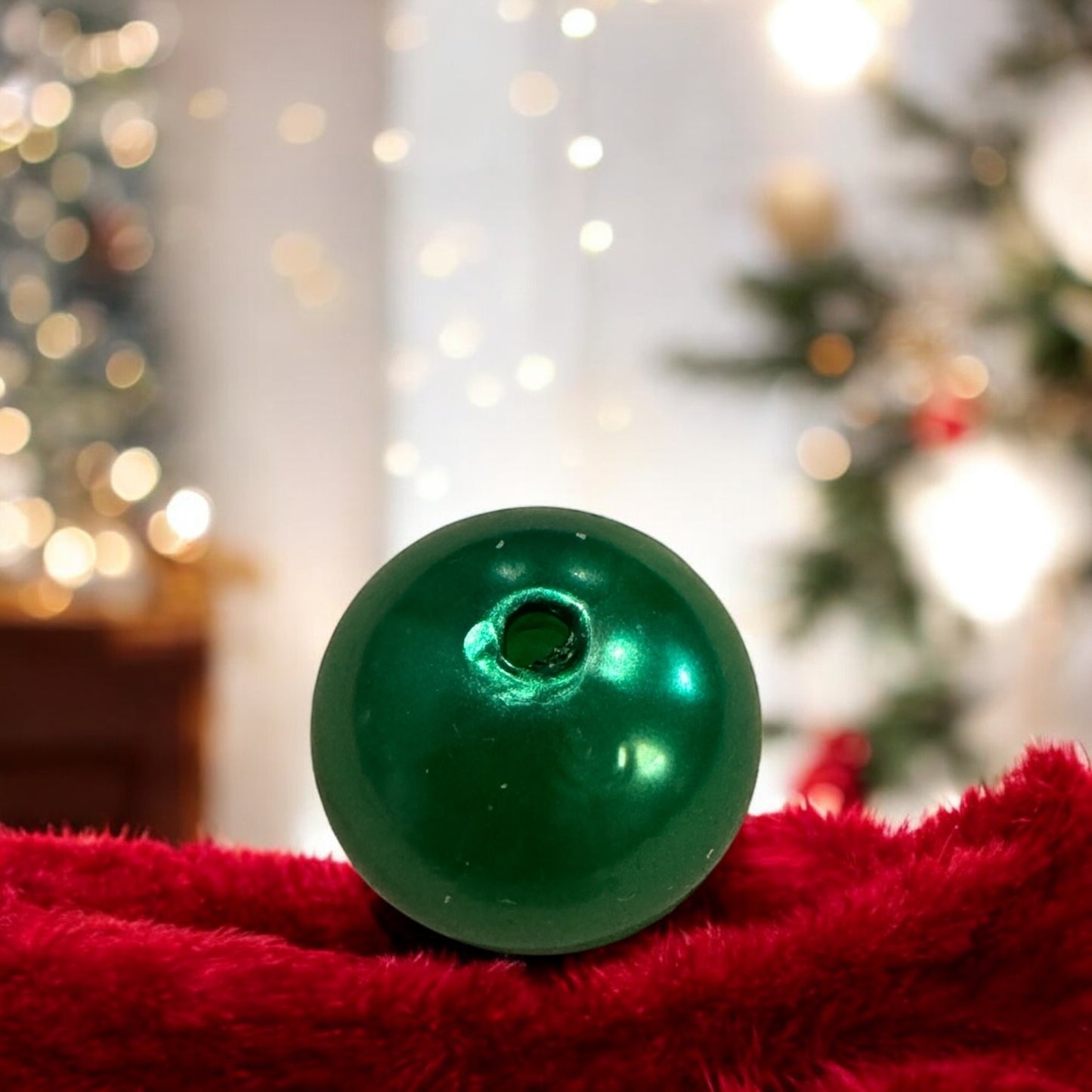20mm Acrylic Bead (5 Christmas Colors)