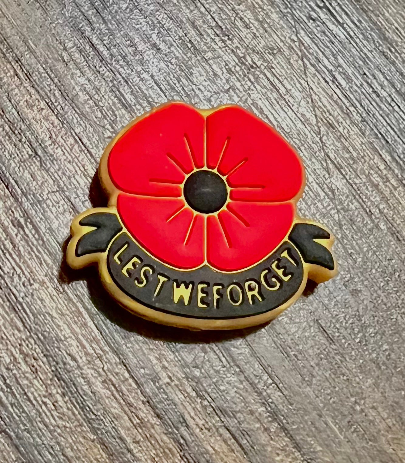 SILICONE FOCAL- Poppy Lest We Forget