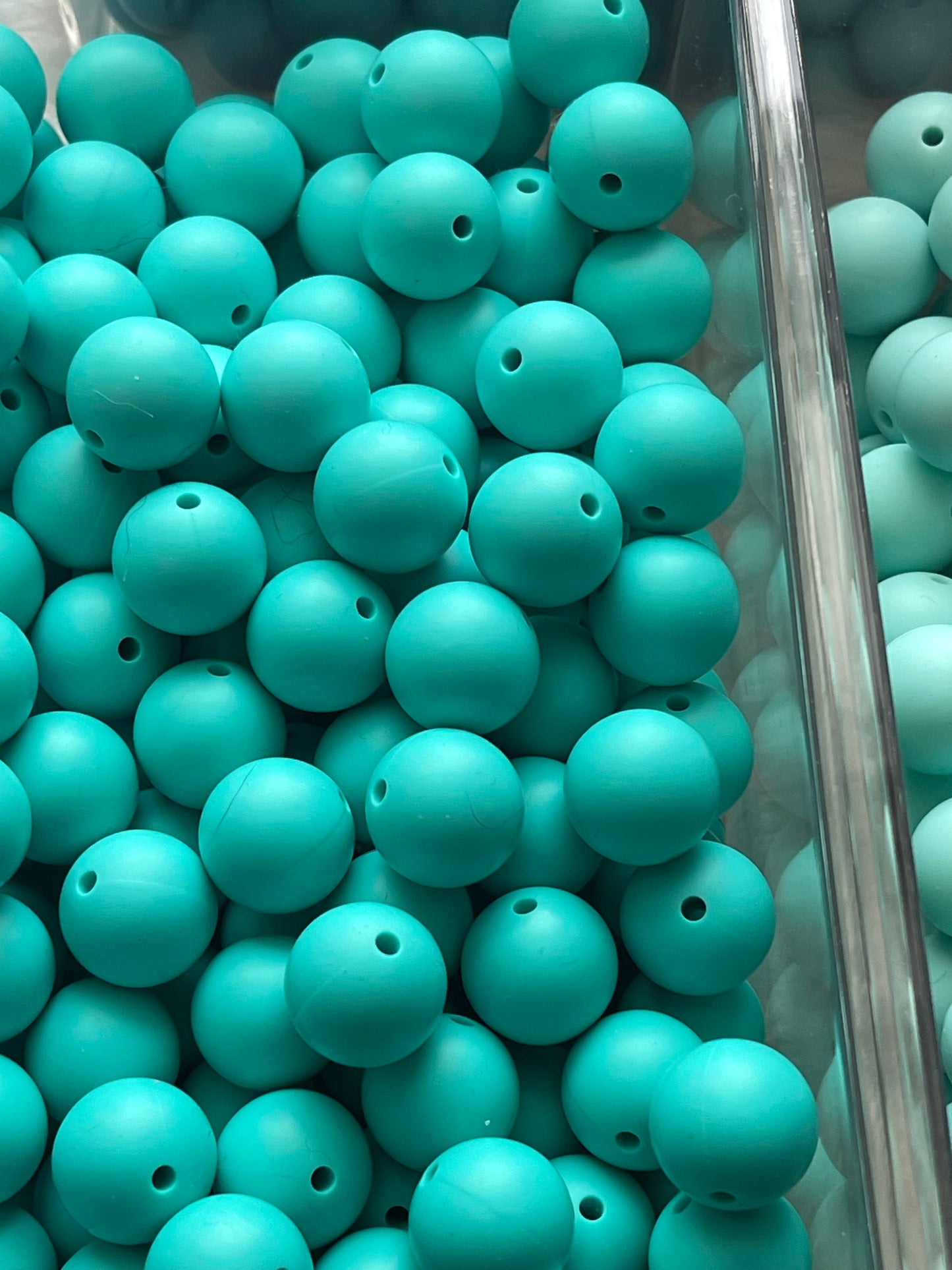 15mm SILICONE BEADS-SOLID (BLUES)