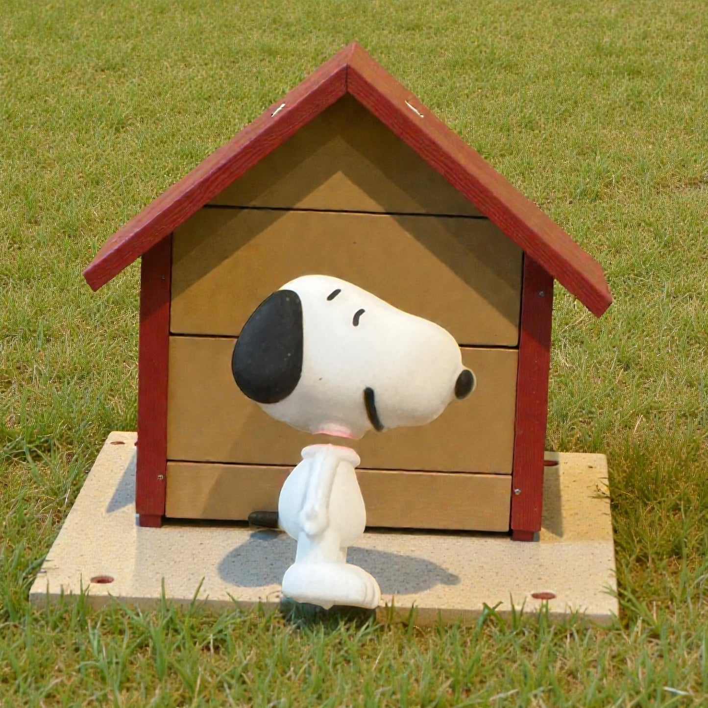 SILICONE FOCAL- Peanuts Characters Snoopy- 4 Options