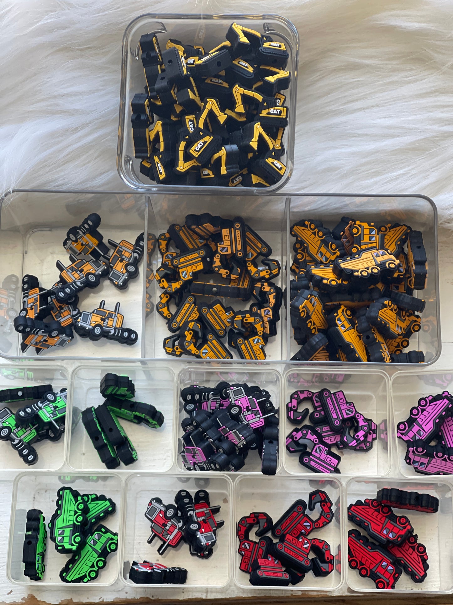 SILICONE FOCAL- Semi, Scoop, and Dump Trucks (13 options & Discount Focal Scoops)