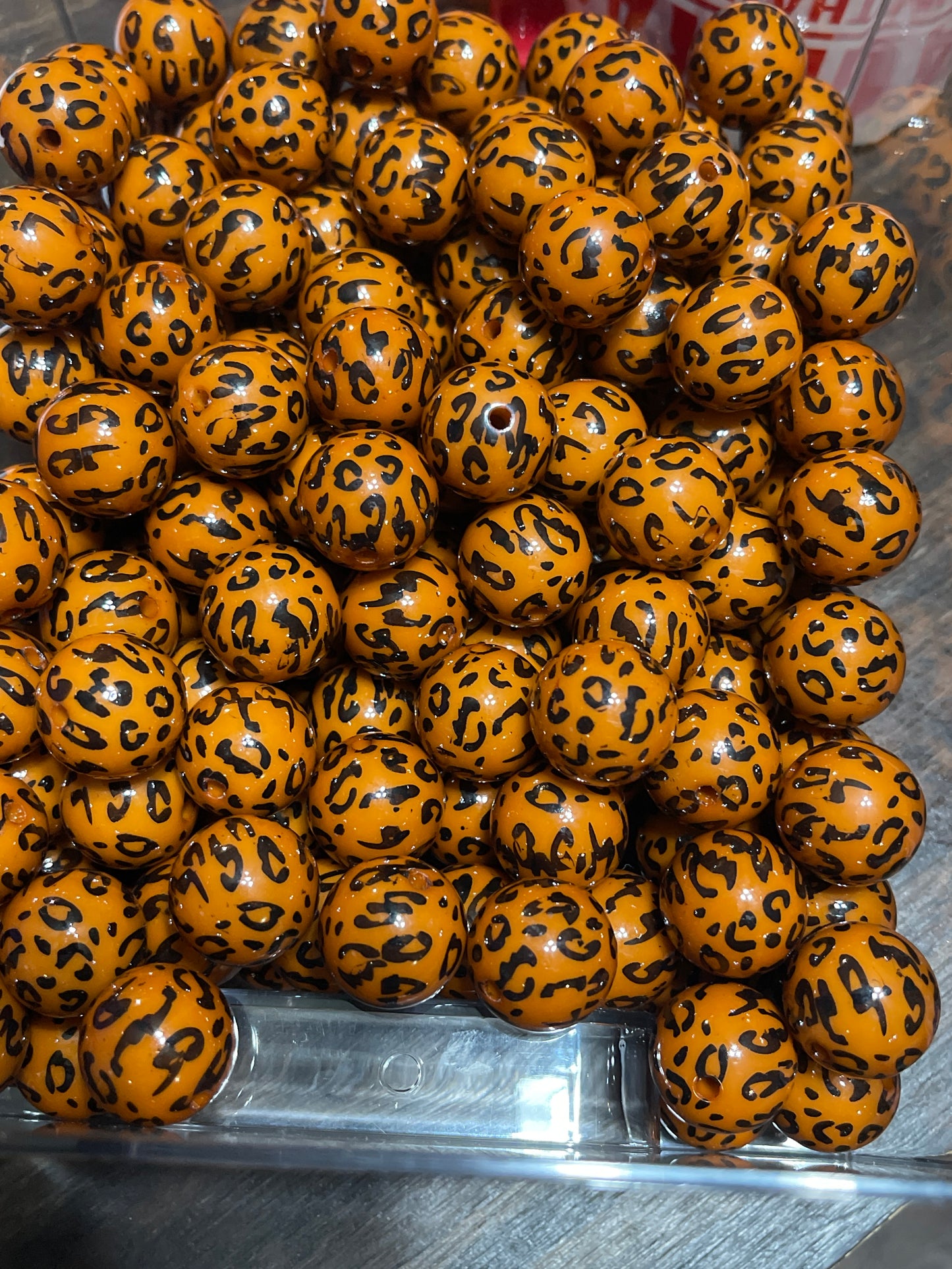20mm ACRYLIC Leopard :cheetah (Brownish/Burnt Orange)