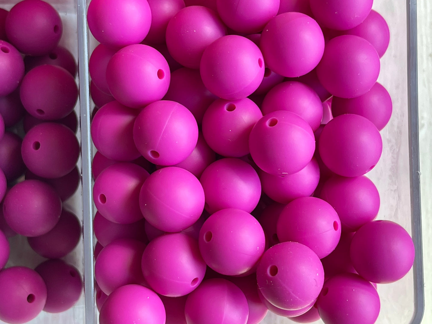 15mm SILICONE BEADS-SOLID (PINKS) 8 Options