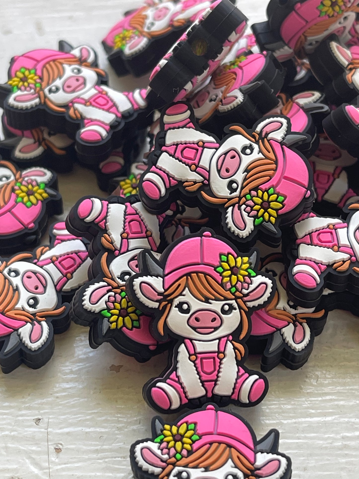 SILICONE FOCAL - Pink Cowgirl w/ Suspenders