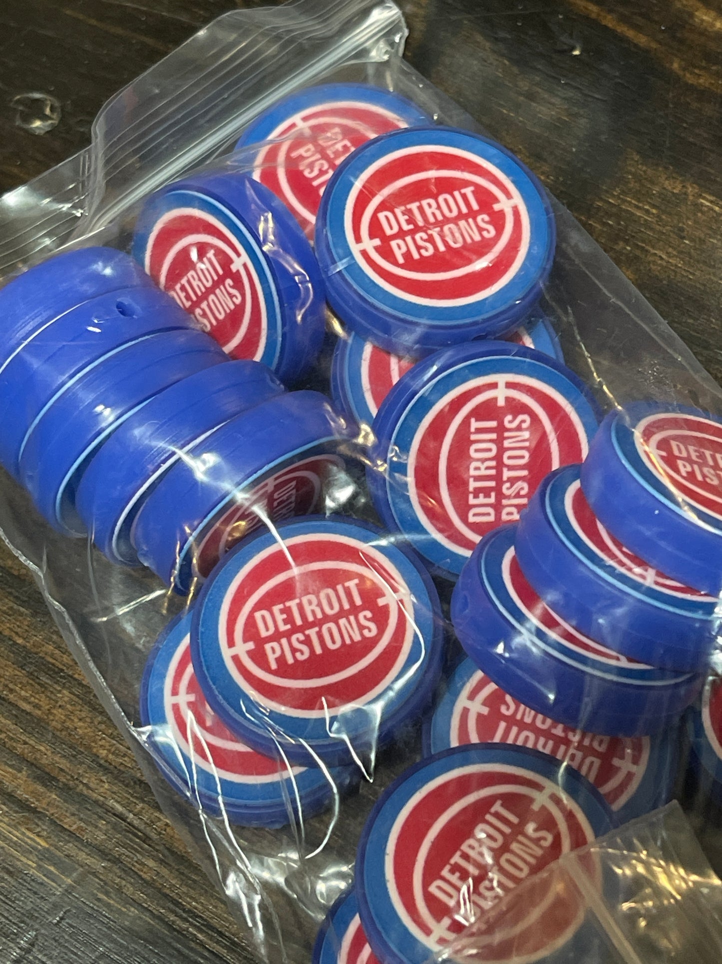 SILICONE FOCAL- Sports-Lions/Pistons