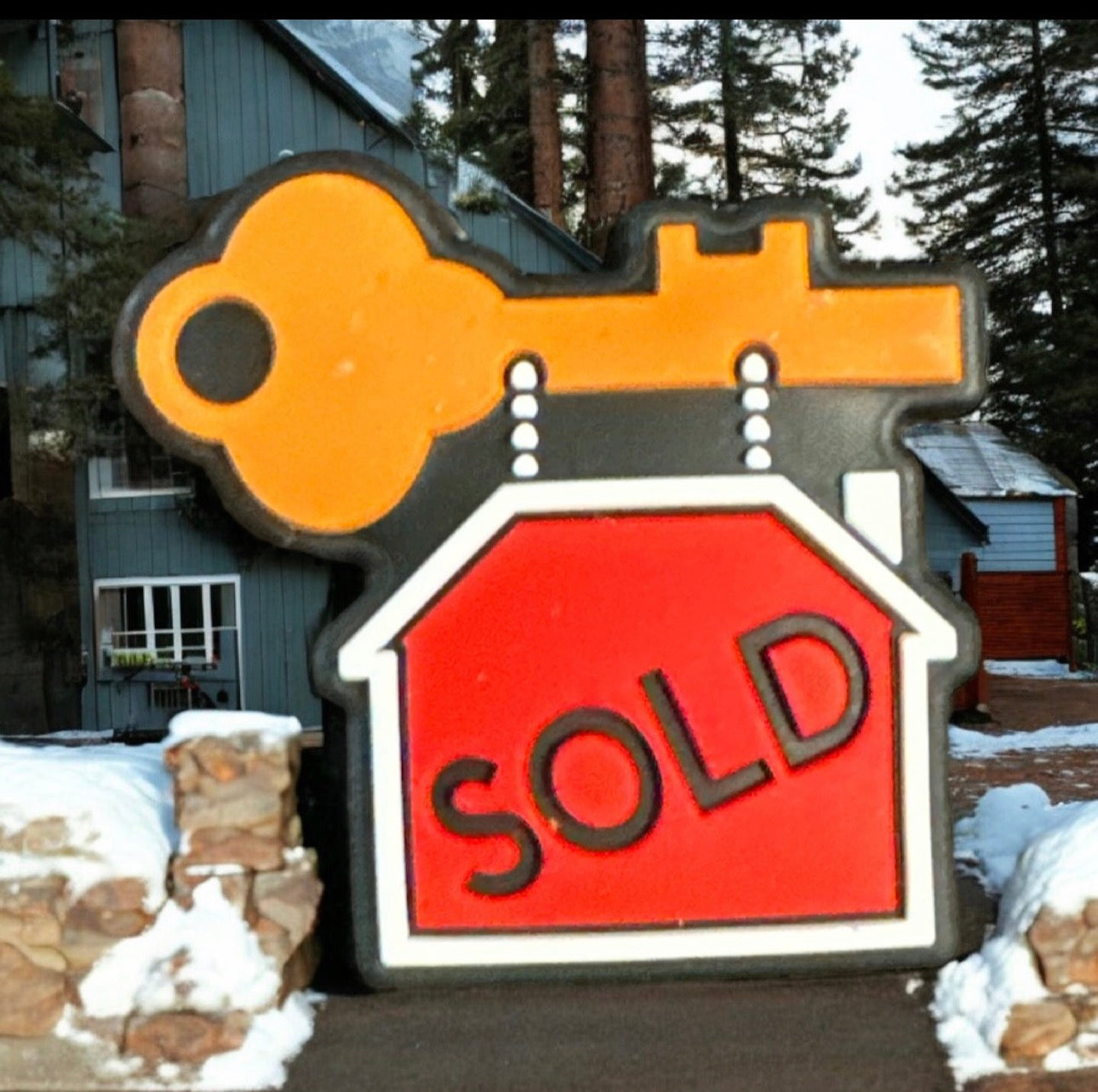 3D SILICONE FOCAL- real estate Realtor Home w/ Sold sign