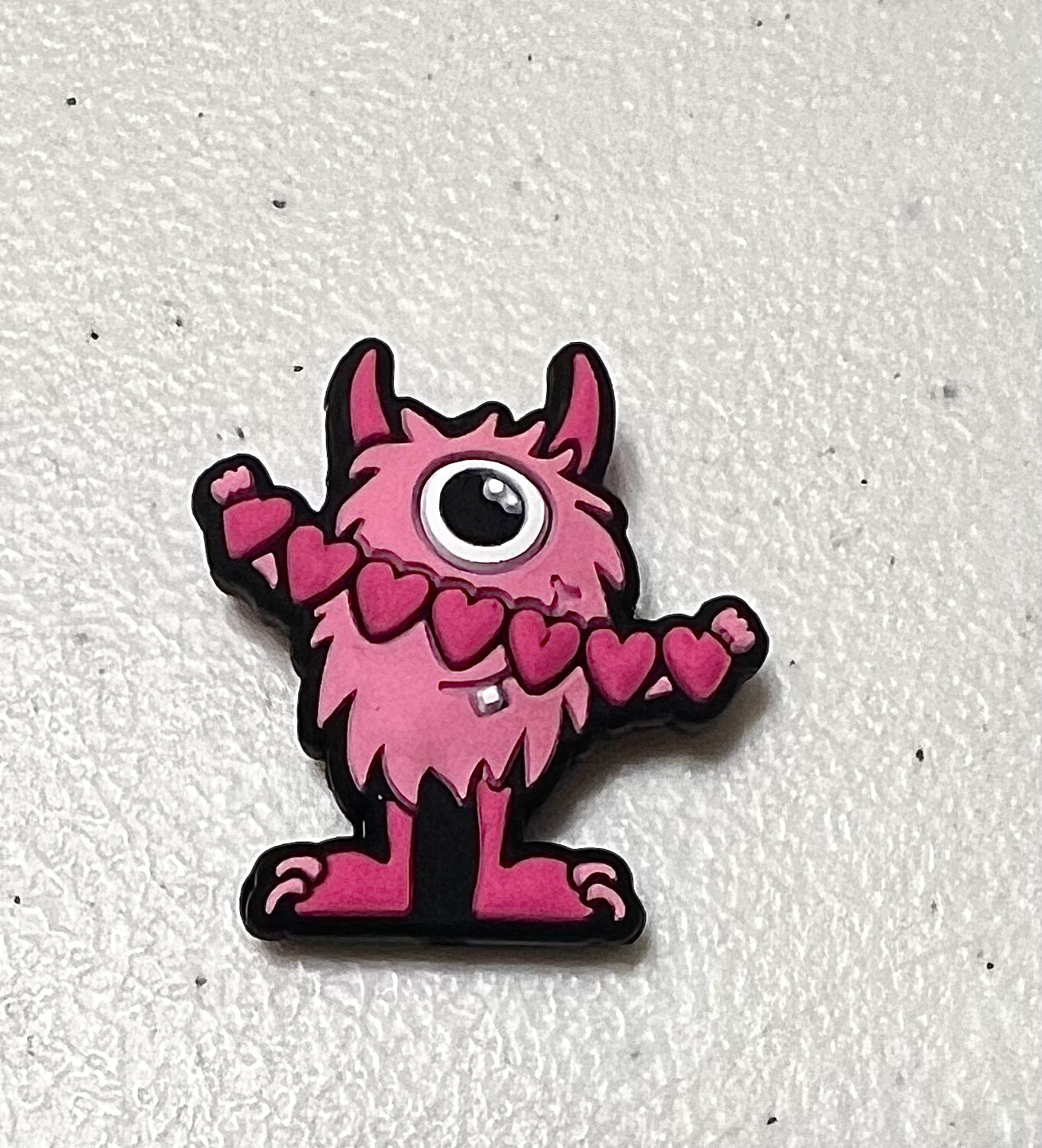 SILICONE FOCAL- HEARTS pink Monster Valentines