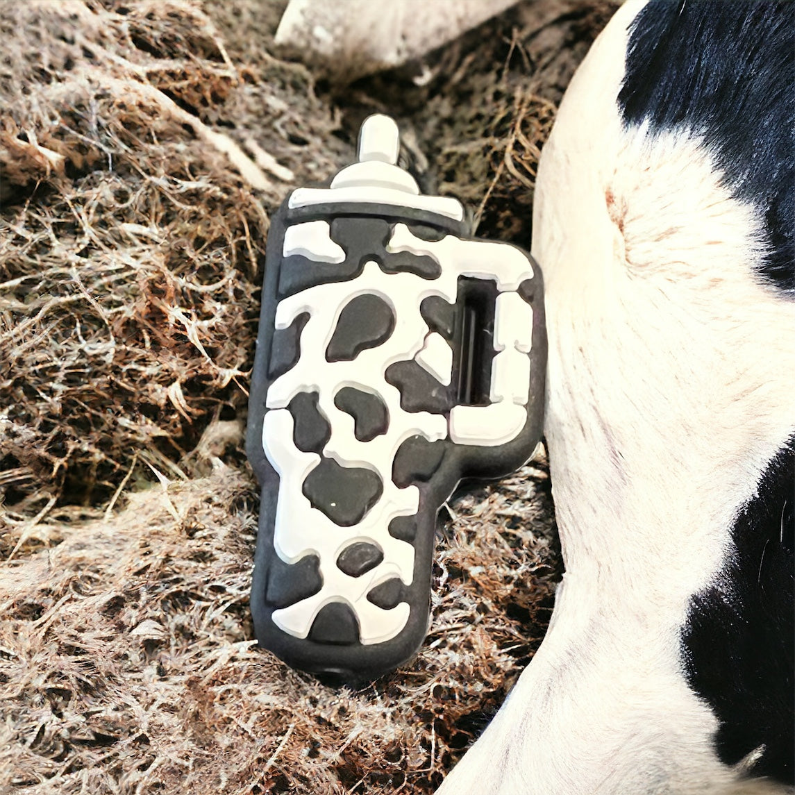 SILICONE FOCAL-cow PATTERN tumbler (2 styles to choose from)