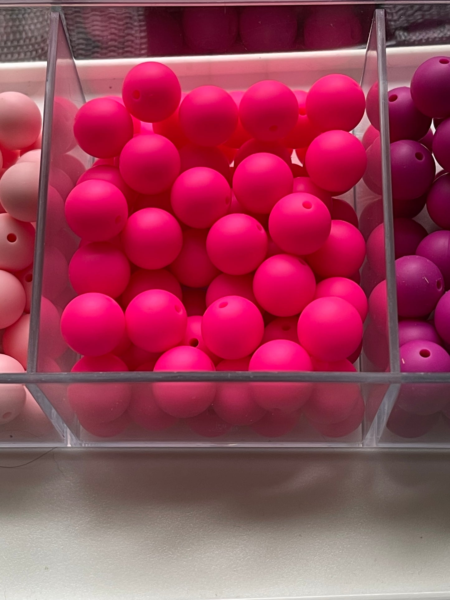 15mm SILICONE BEADS-SOLID (PINKS) 8 Options