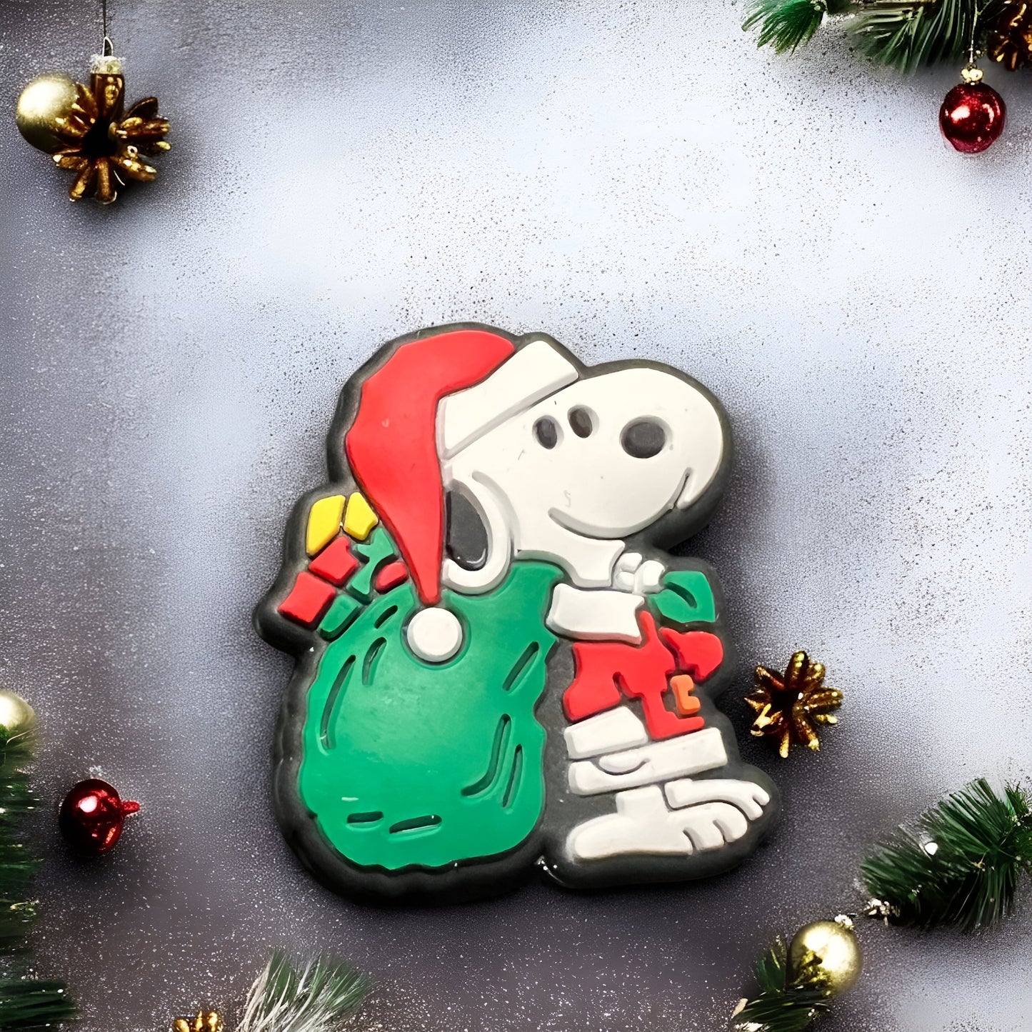 HOLIDAY FOCAL-CHRISTMAS- SNOOPY (2 OPTIONS)