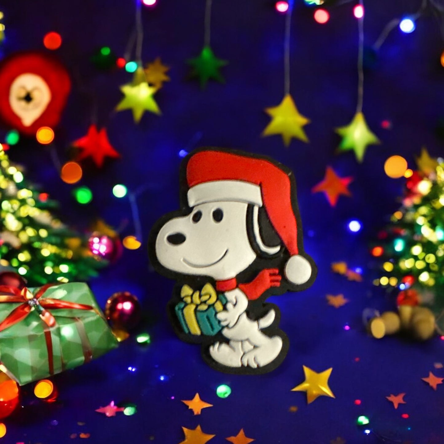 HOLIDAY FOCAL-CHRISTMAS- SNOOPY (2 OPTIONS)