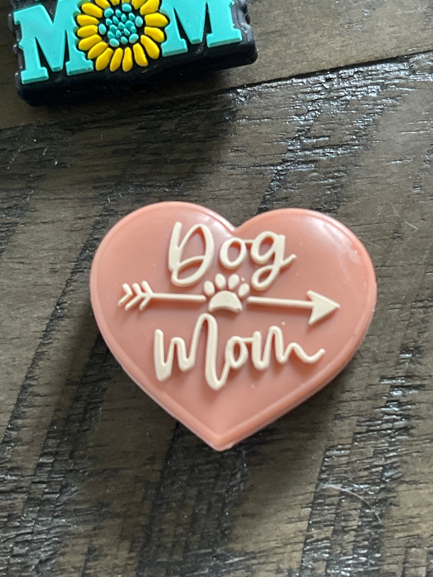 SILICONE FOCAL- Dog Theme (68 Options & Discount Scoops)