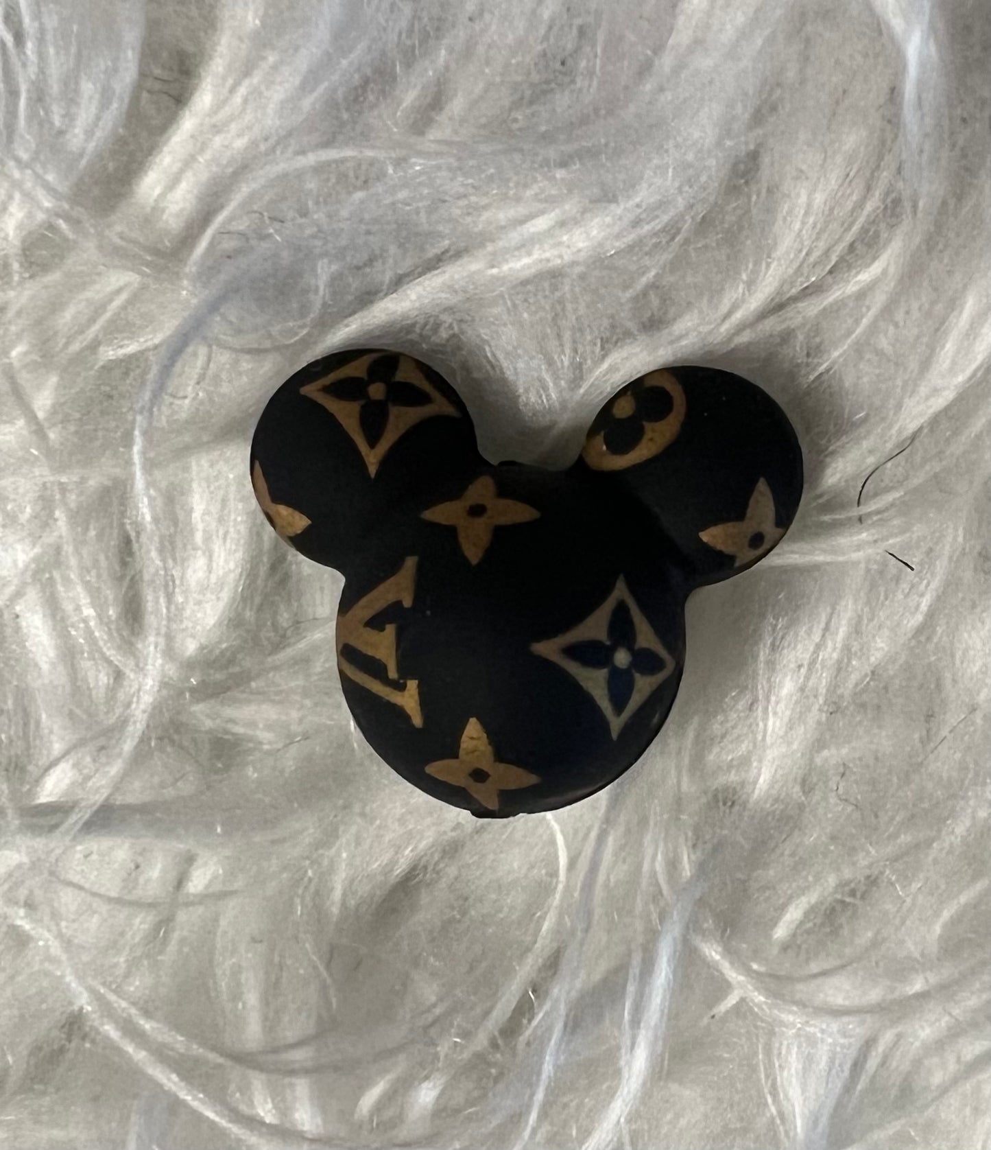 15mm SILICONE BEAD-Mickey L’s Heads (8 COLORS) design