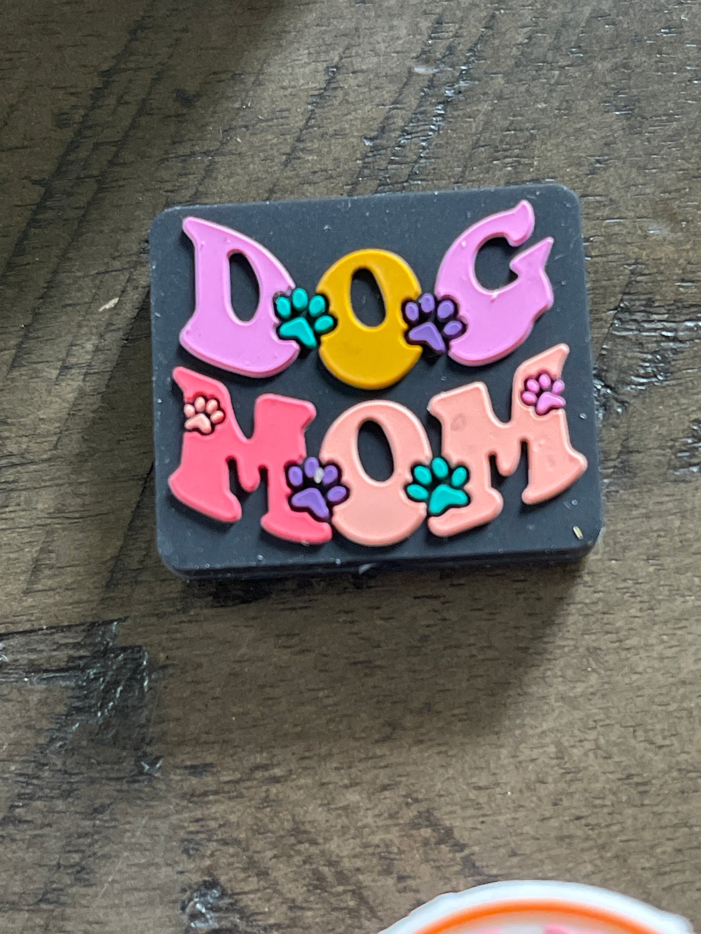 SILICONE FOCAL- Dog Theme (68 Options & Discount Scoops)