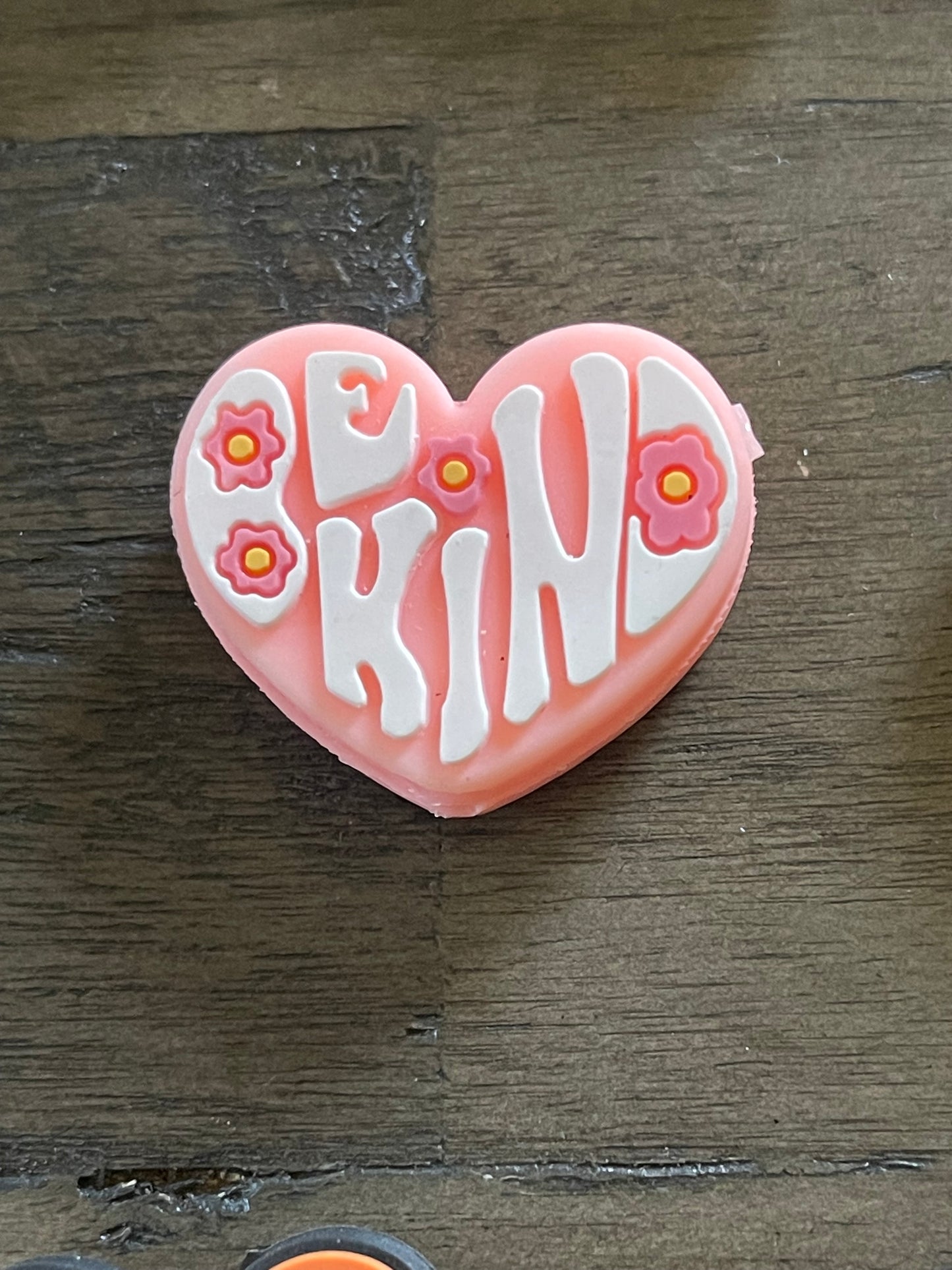 SILICONE FOCAL- Hearts (25 OPTIONS)