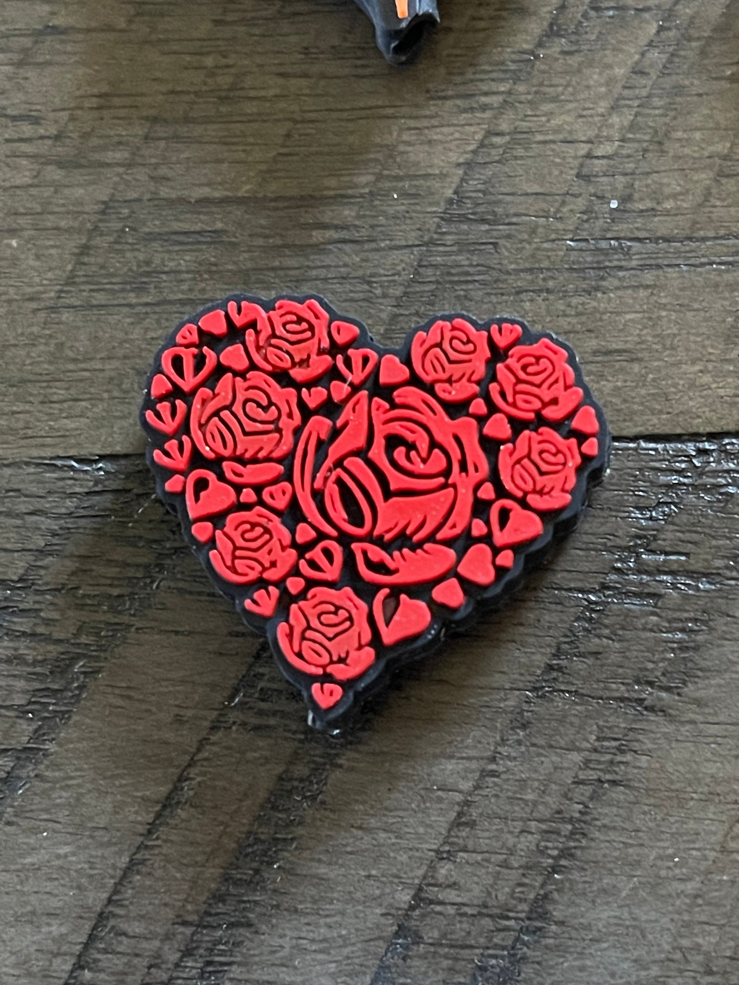 SILICONE FOCAL- Hearts (25 OPTIONS)