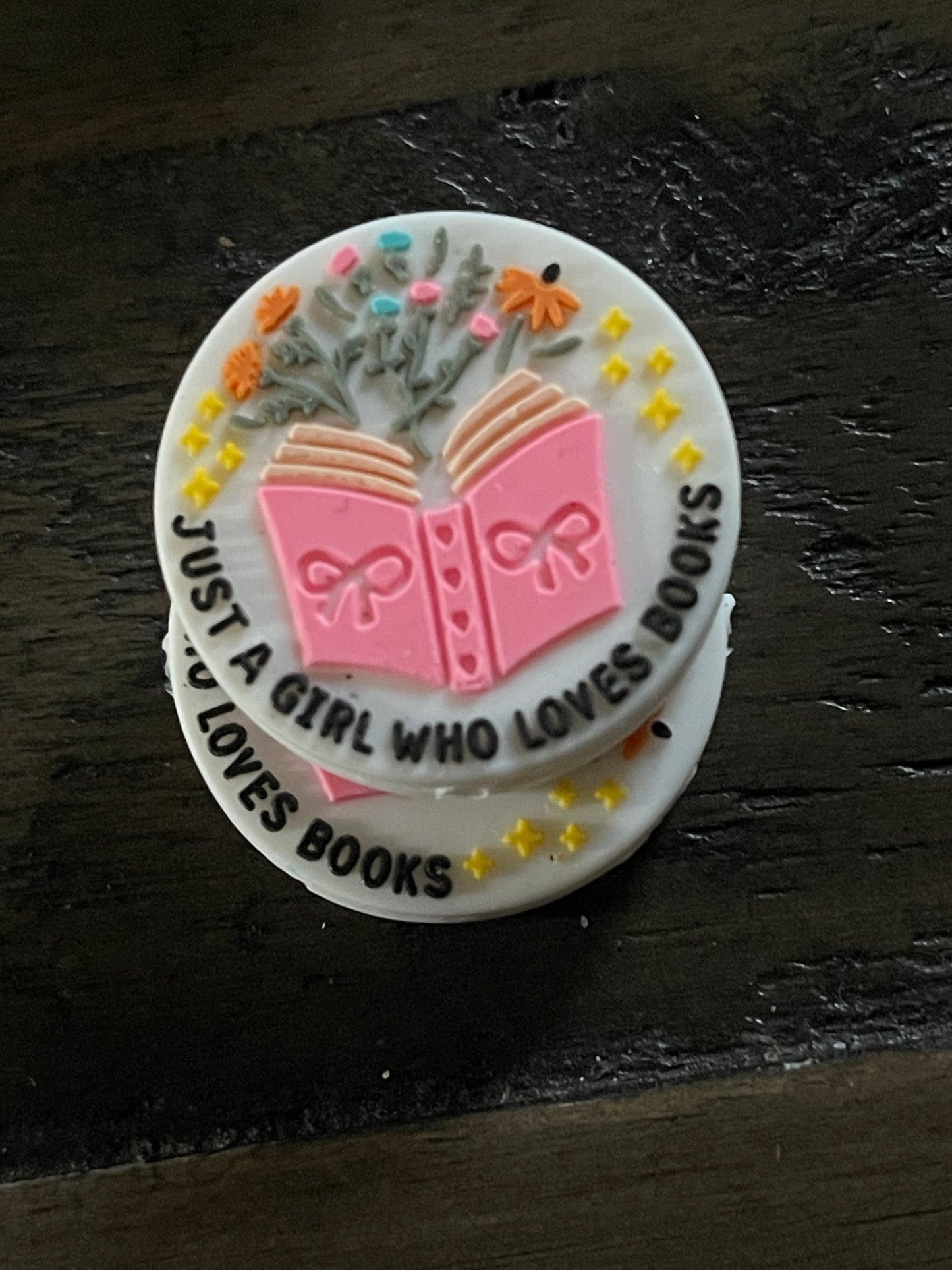 SILICONE FOCAL - Book Reading Theme-Low Inventory Clearance)