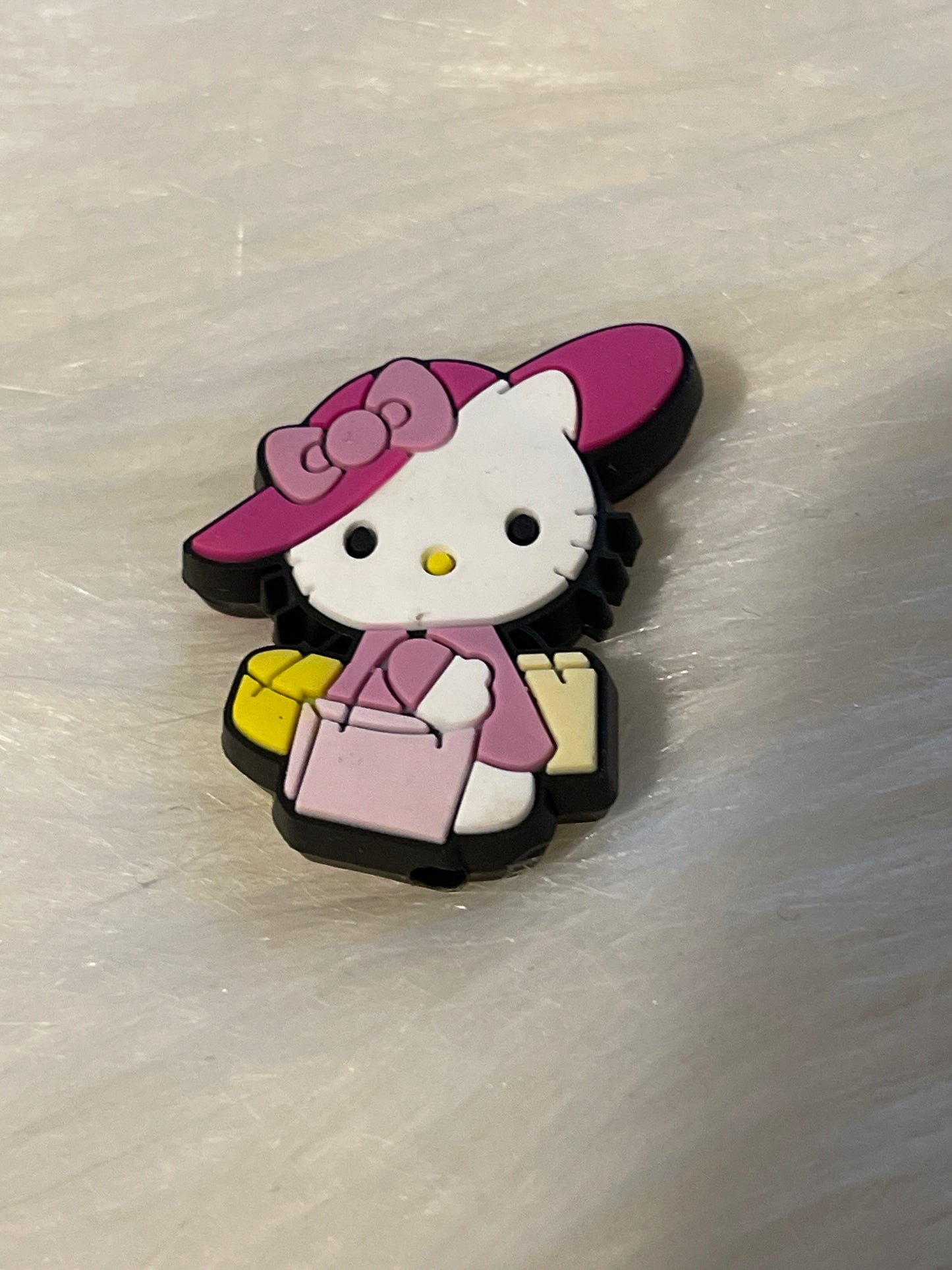 SILICONE FOCAL- HELLO KITTY AND FRIENDS coffee (24 OPTIONS)