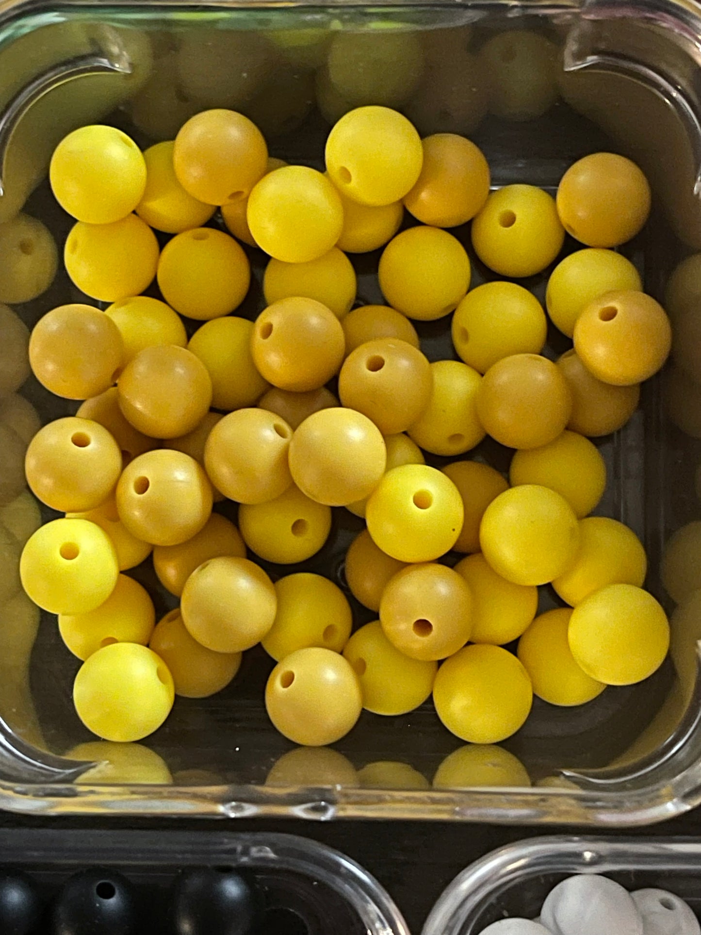 12mm SILICONE BEADS (Multiple Color Variations)
