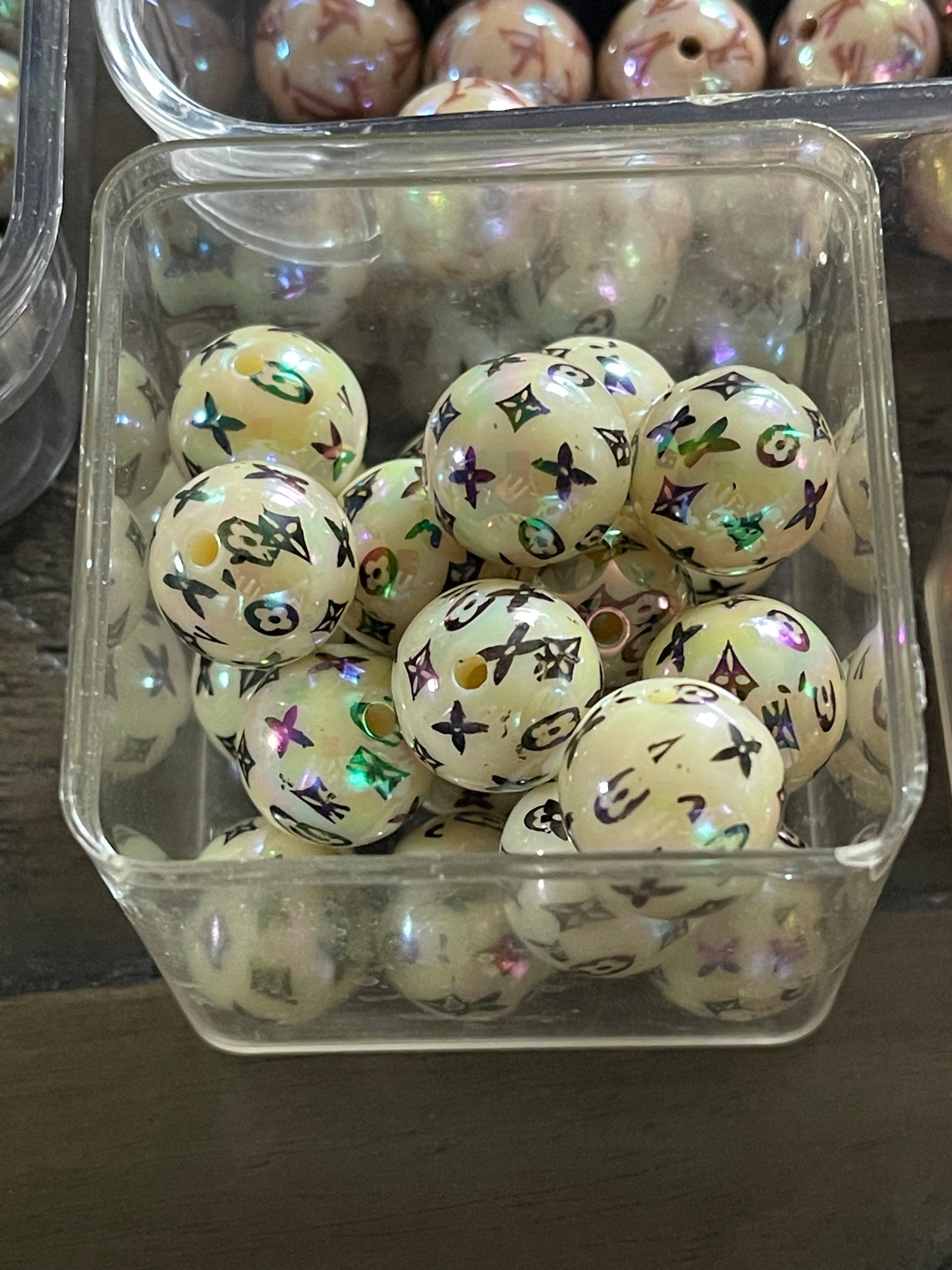 16mm ACRYLIC BEAD L'S (Hi-Gloss Coat) 14 Options