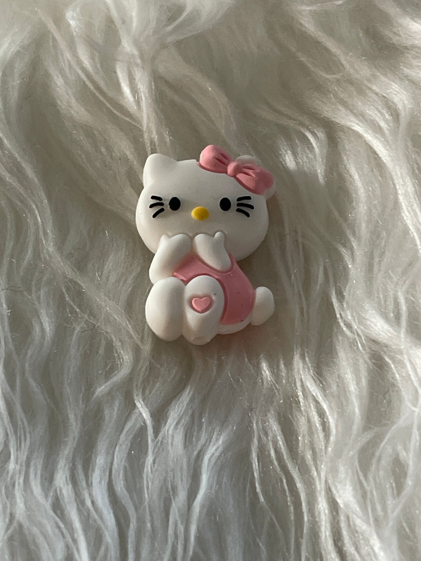 SILICONE FOCAL- HELLO KITTY AND FRIENDS coffee (24 OPTIONS)