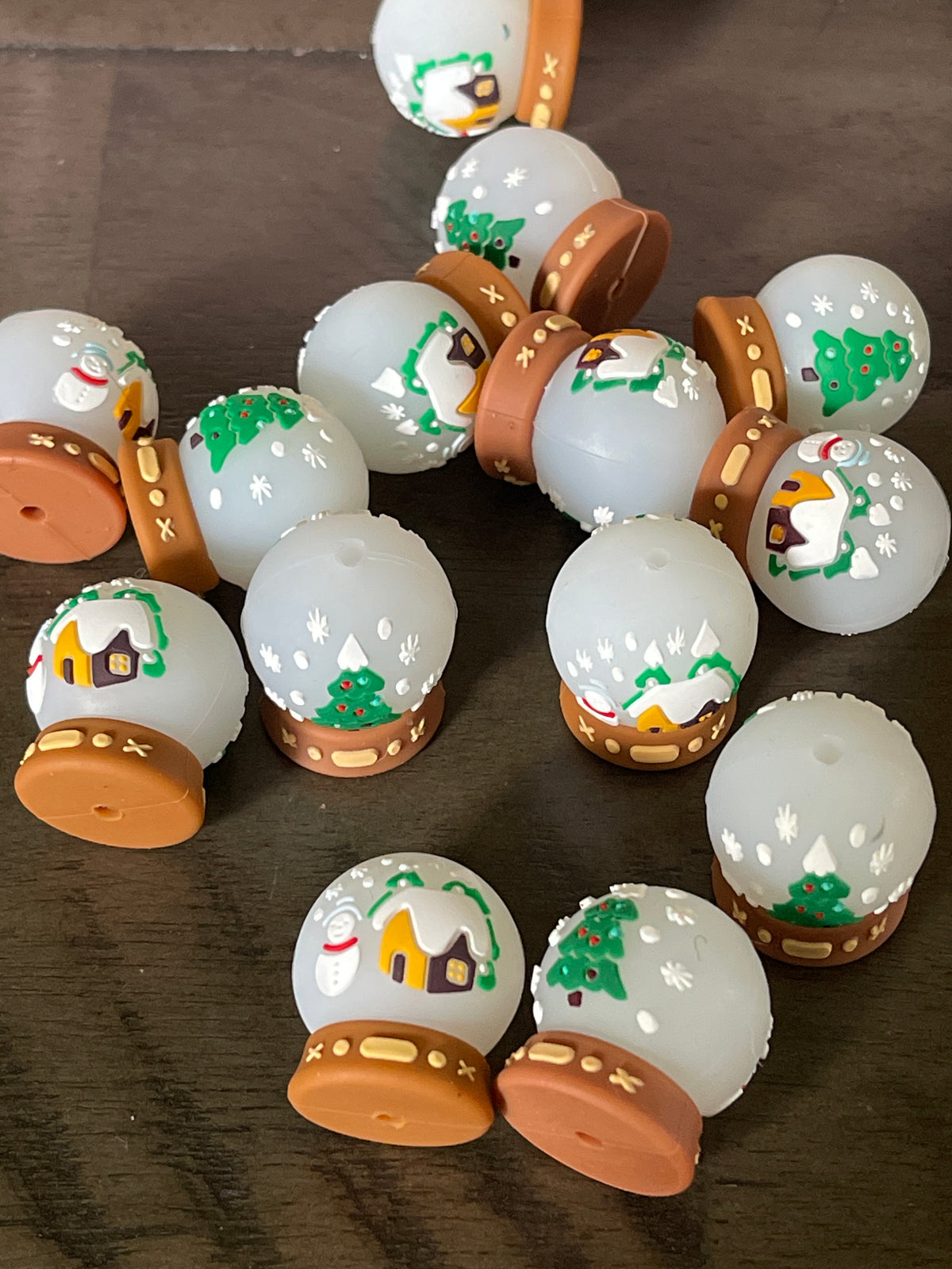 3D SILICONE FOCAL- Snow Globe-Winter/Christmas Theme