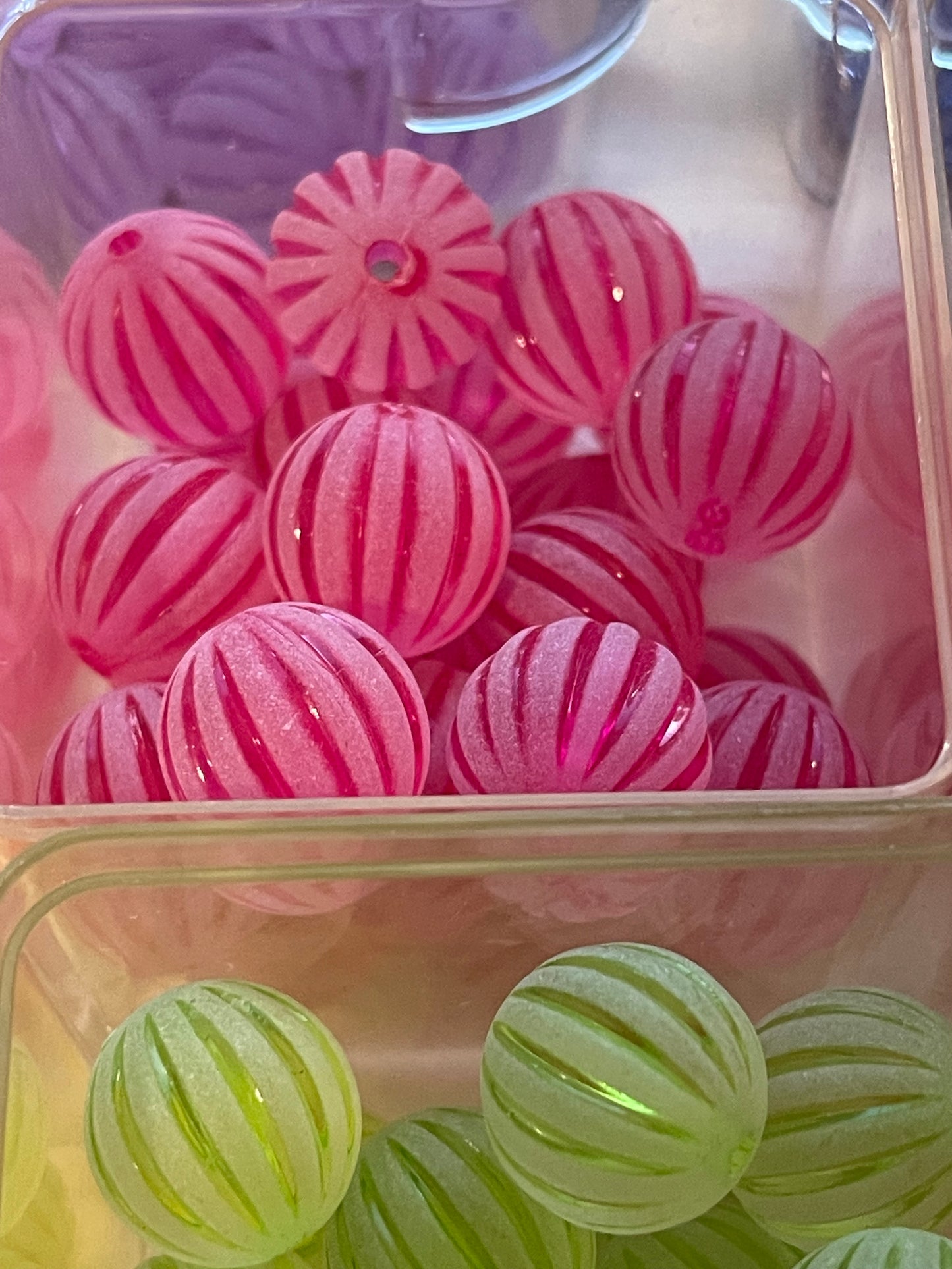 15mm ACRYLIC BEAD- STRIPE Style (9 COLOR OPTIONS)