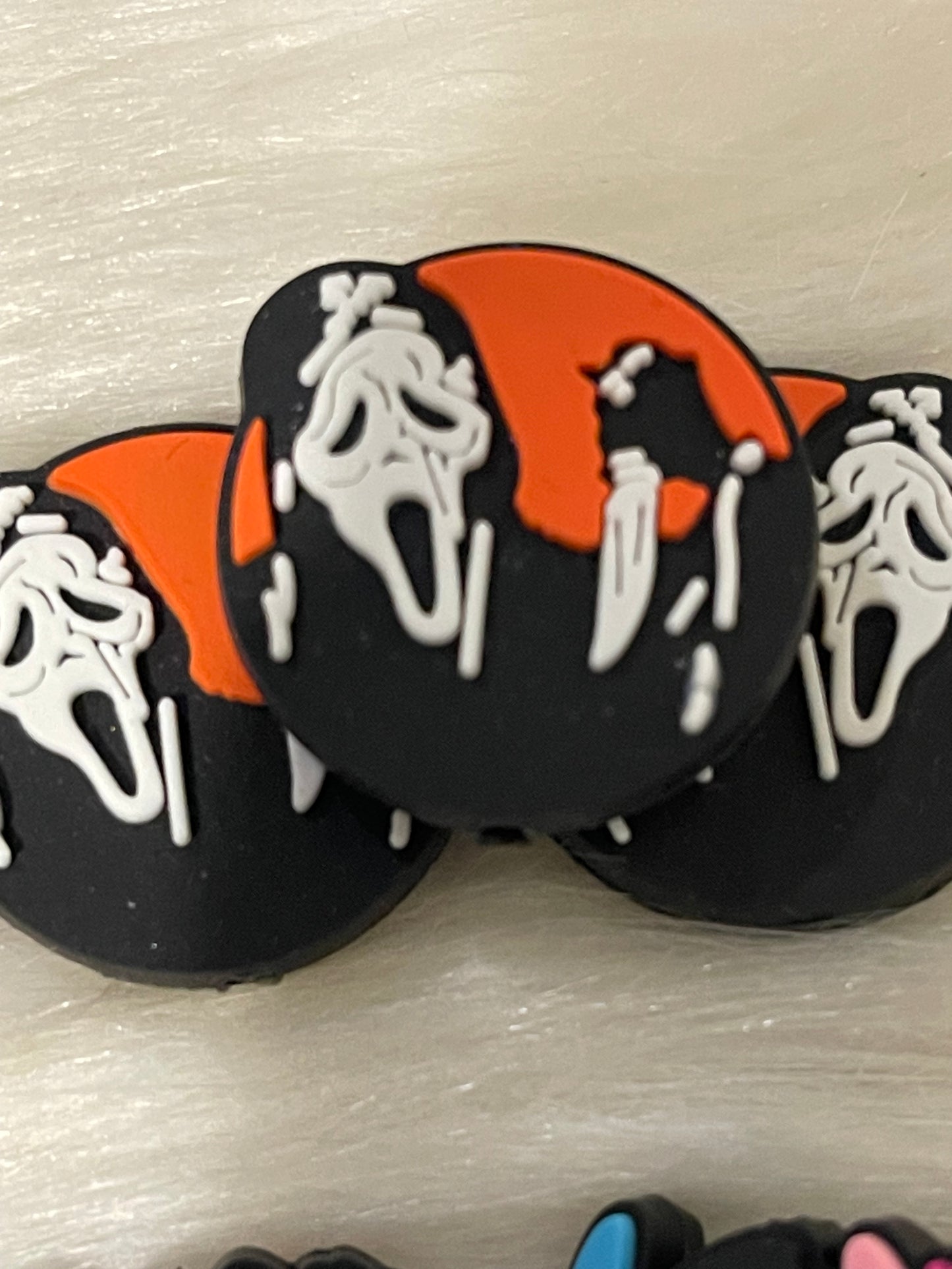 HOLIDAY FOCAL-HALLOWEEN-Scream (10 Options)