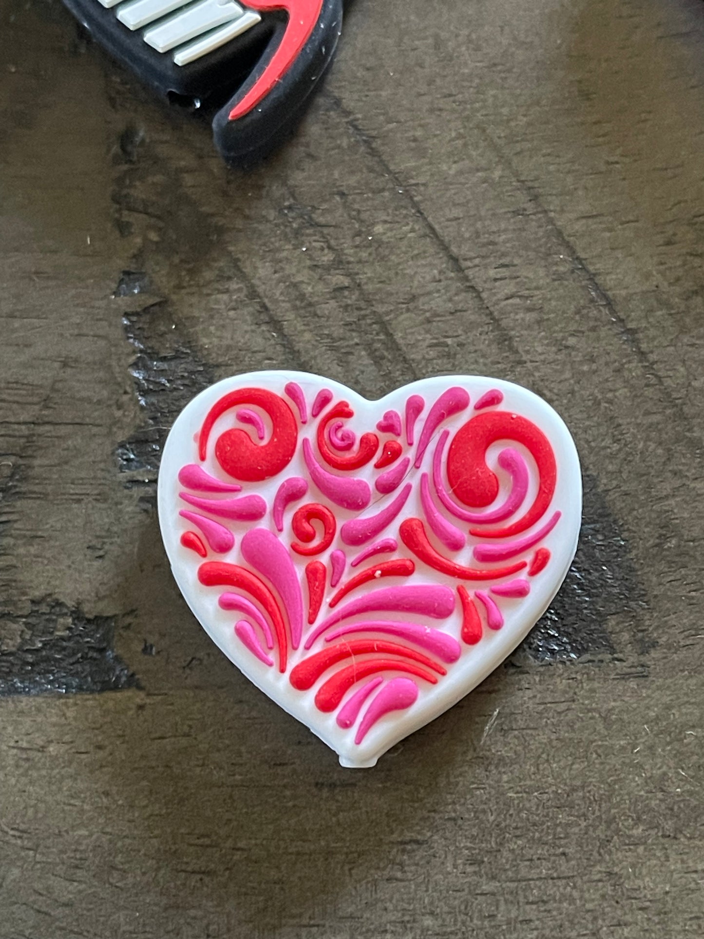 SILICONE FOCAL- Hearts (25 OPTIONS)