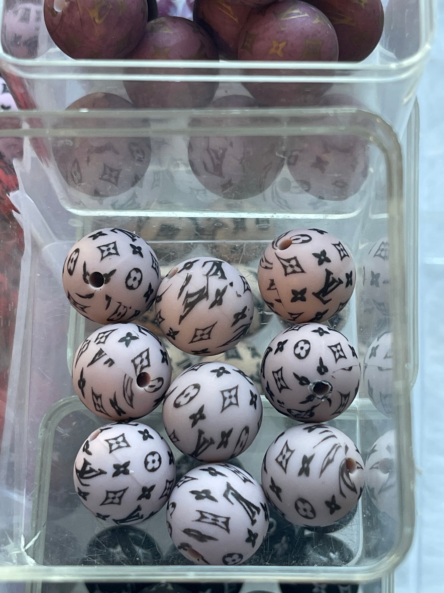 15mm SILICONE BEADS L'S (14 OPTIONS)