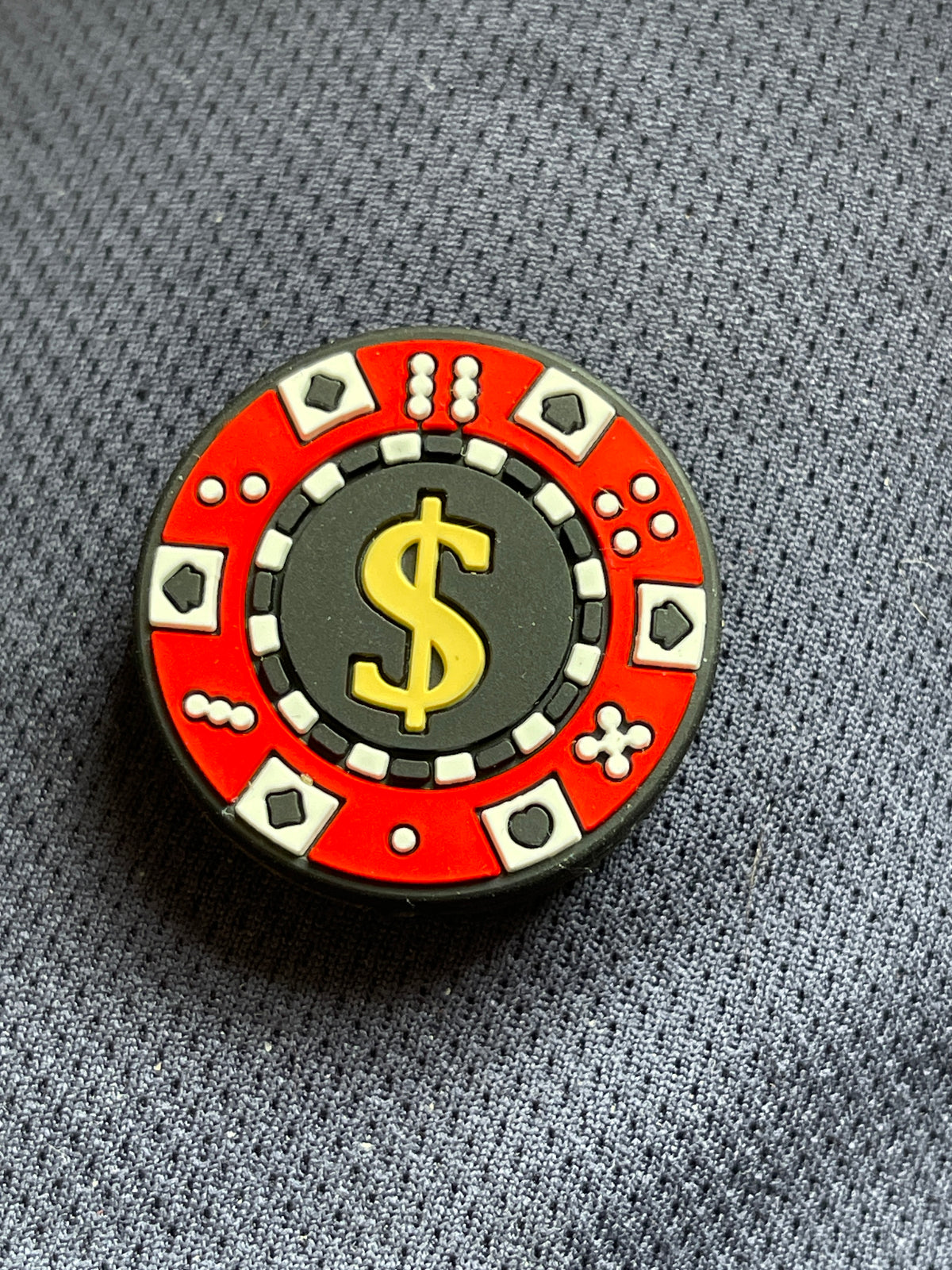 SILICONE FOCAL- Casino gambling money $