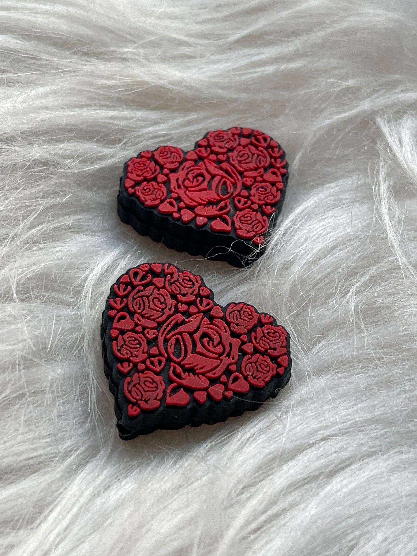SILICONE FOCAL- Red Roses-Heart Shape