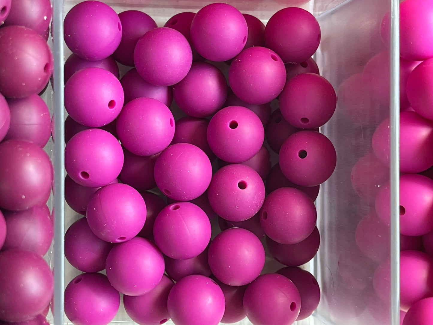 15mm SILICONE BEADS-SOLID (PINKS) 8 Options