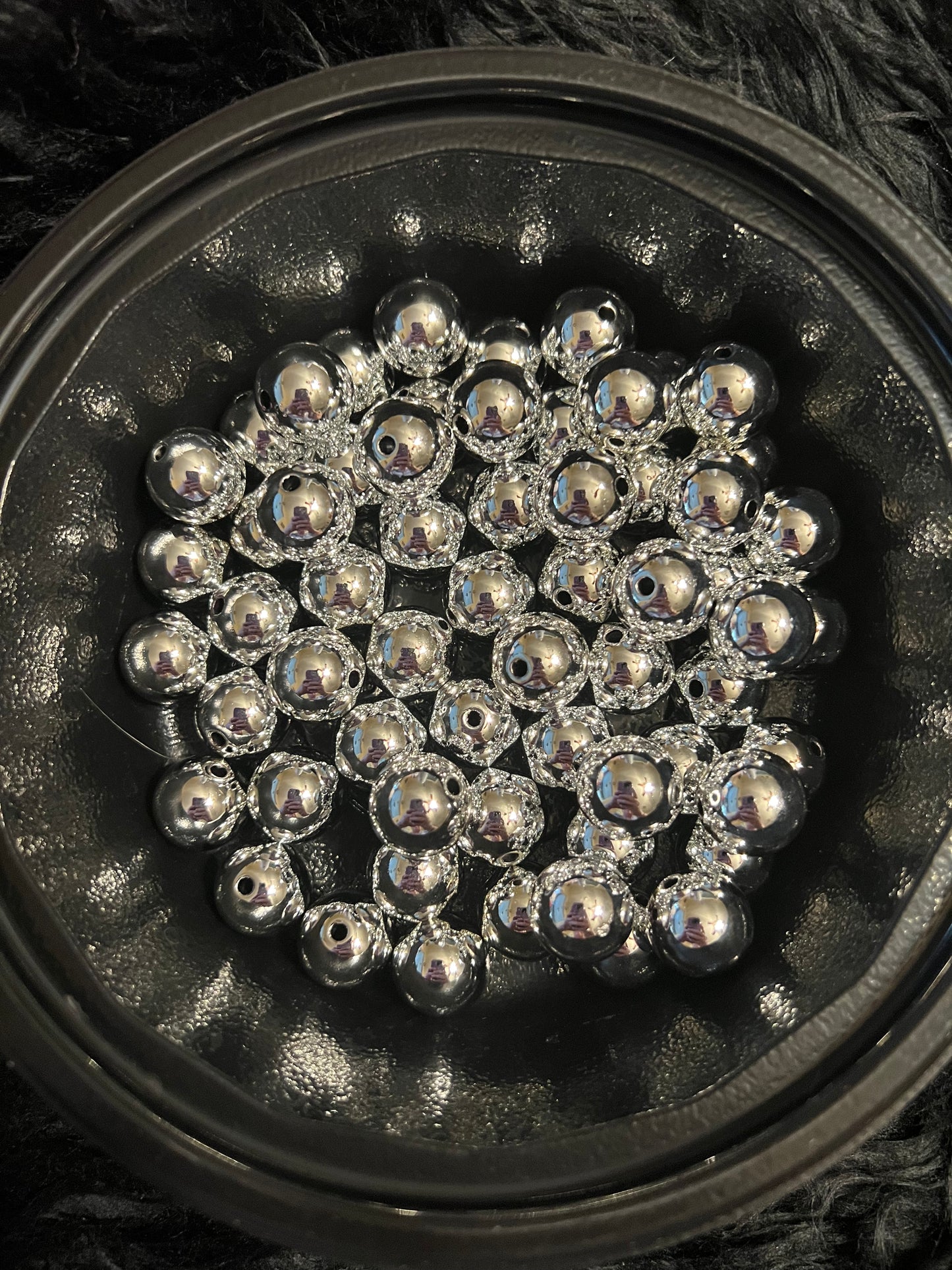 15mm ACRYLIC mirror BEADS SHINY CHRISTMAS THEME