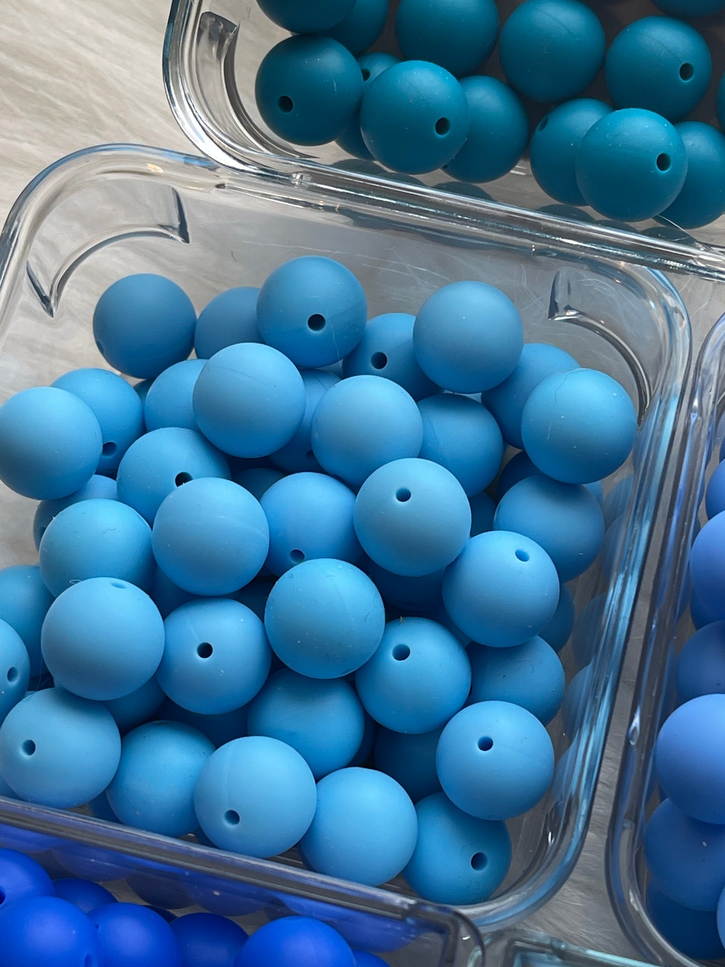 15mm SILICONE BEADS-SOLID (BLUES)