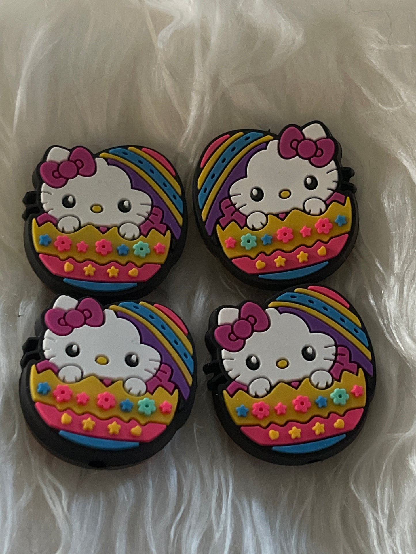 SILICONE FOCAL- HELLO KITTY AND FRIENDS coffee (24 OPTIONS)