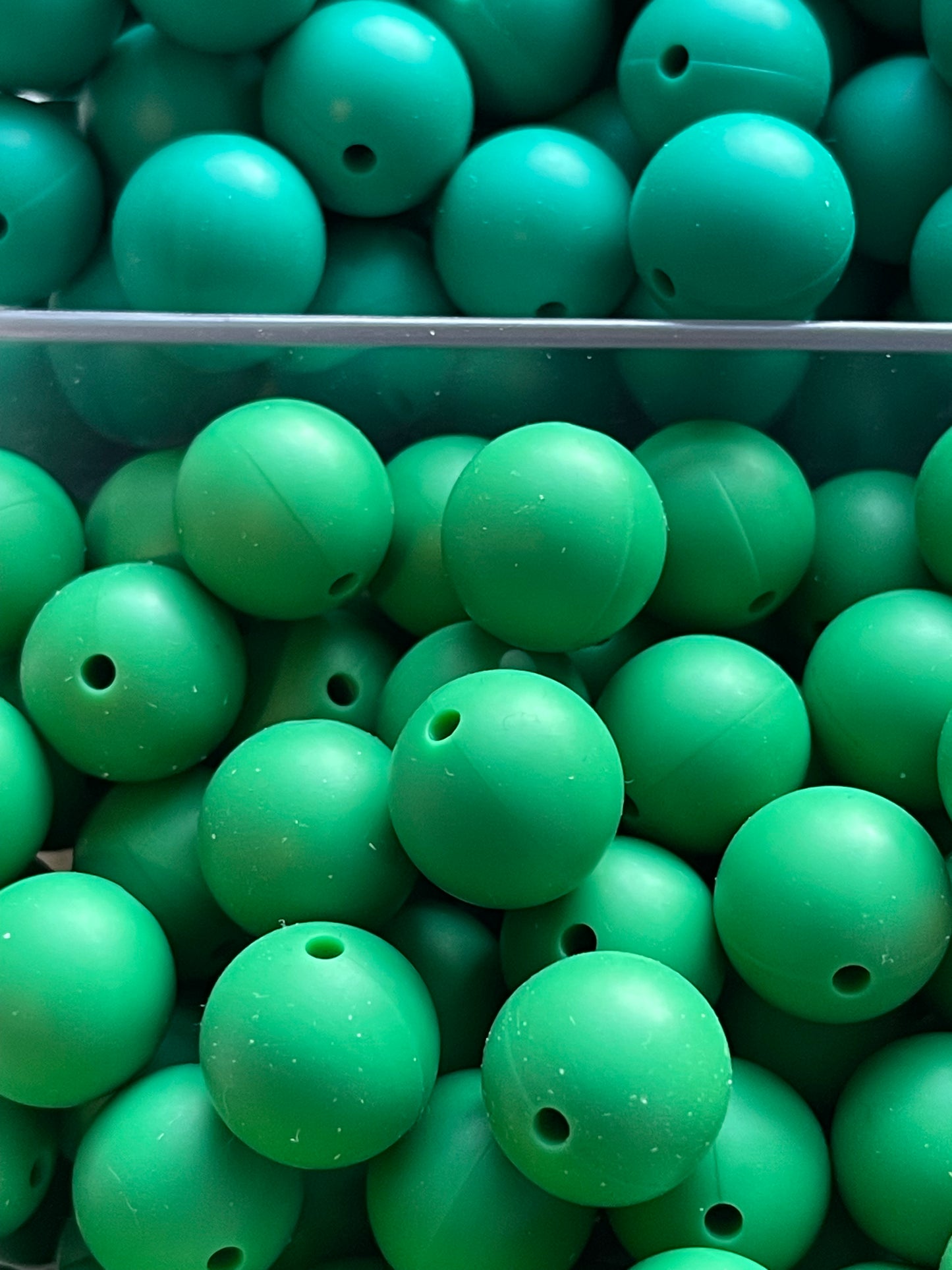 15mm SILICONE BEADS-SOLID COLORS (Primary)