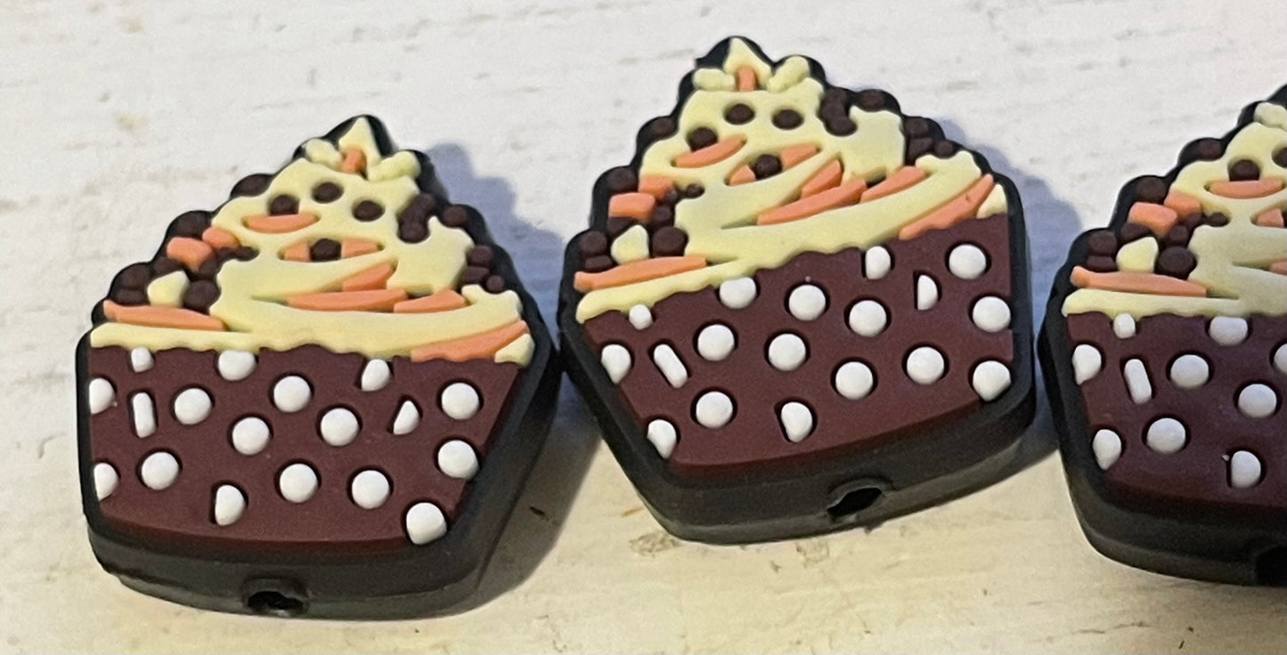 SILICONE FOCAL- Cupcake (6 options)