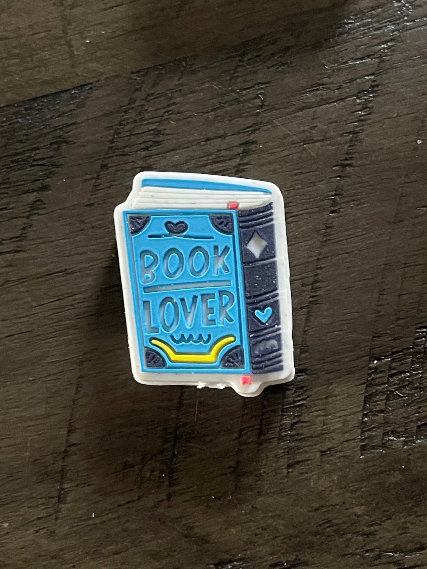 SILICONE FOCAL - Book Reading Theme-Low Inventory Clearance)