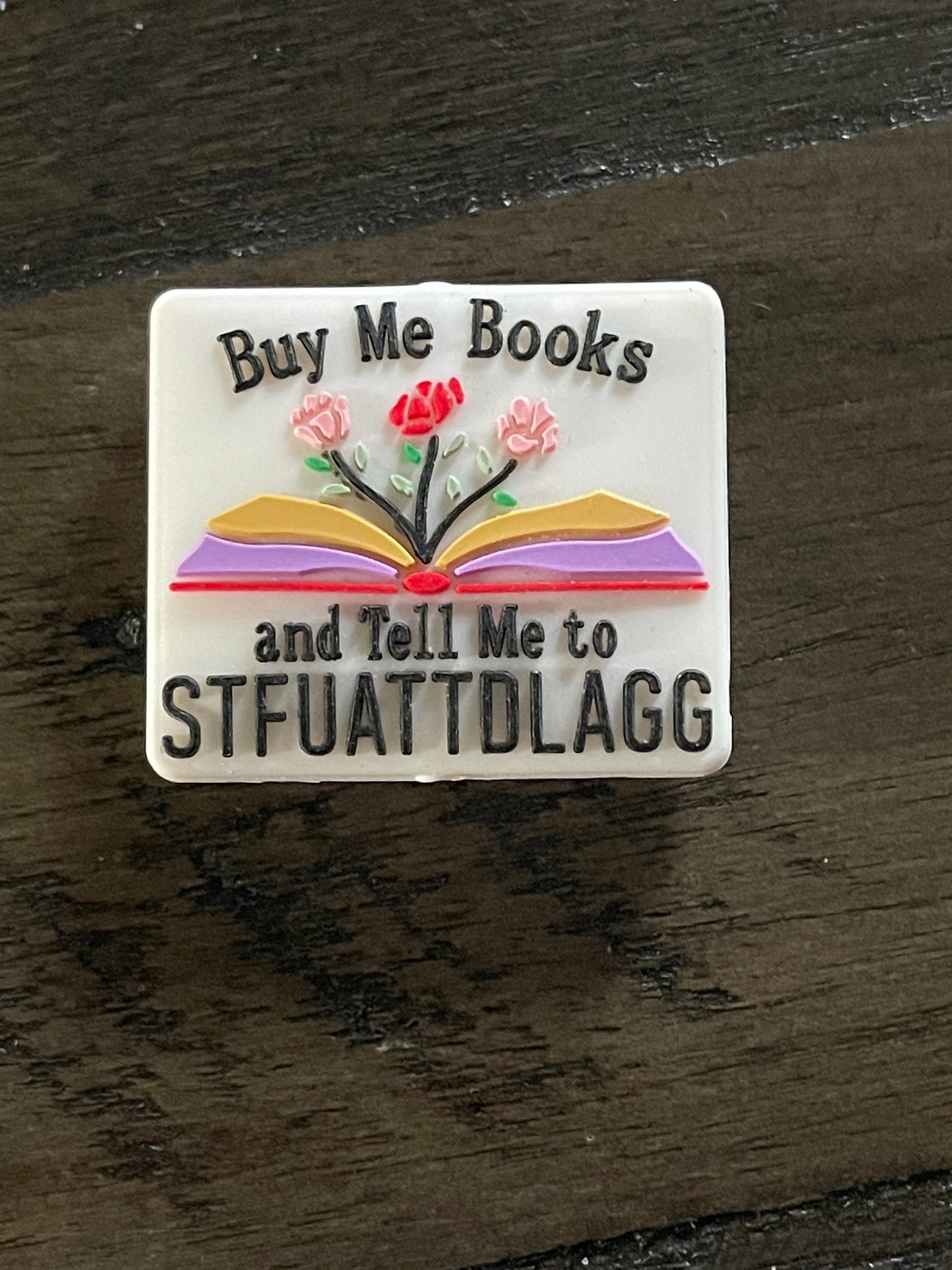 SILICONE FOCAL - Book Reading Theme-Low Inventory Clearance)