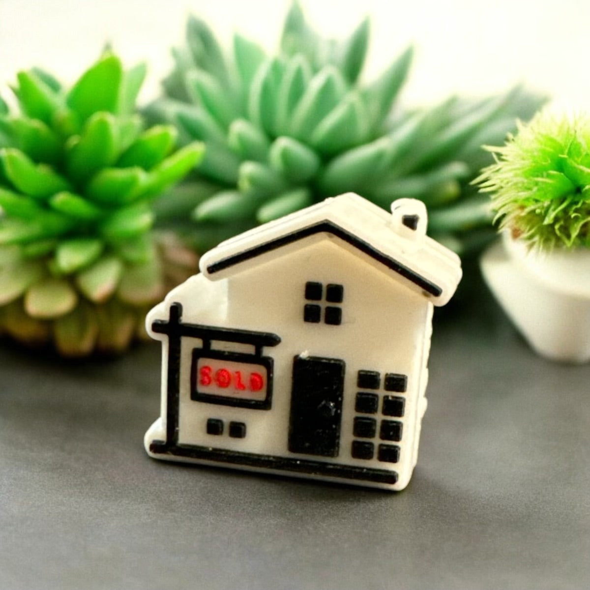 3D SILICONE FOCAL- real estate Home w/ Sold sign