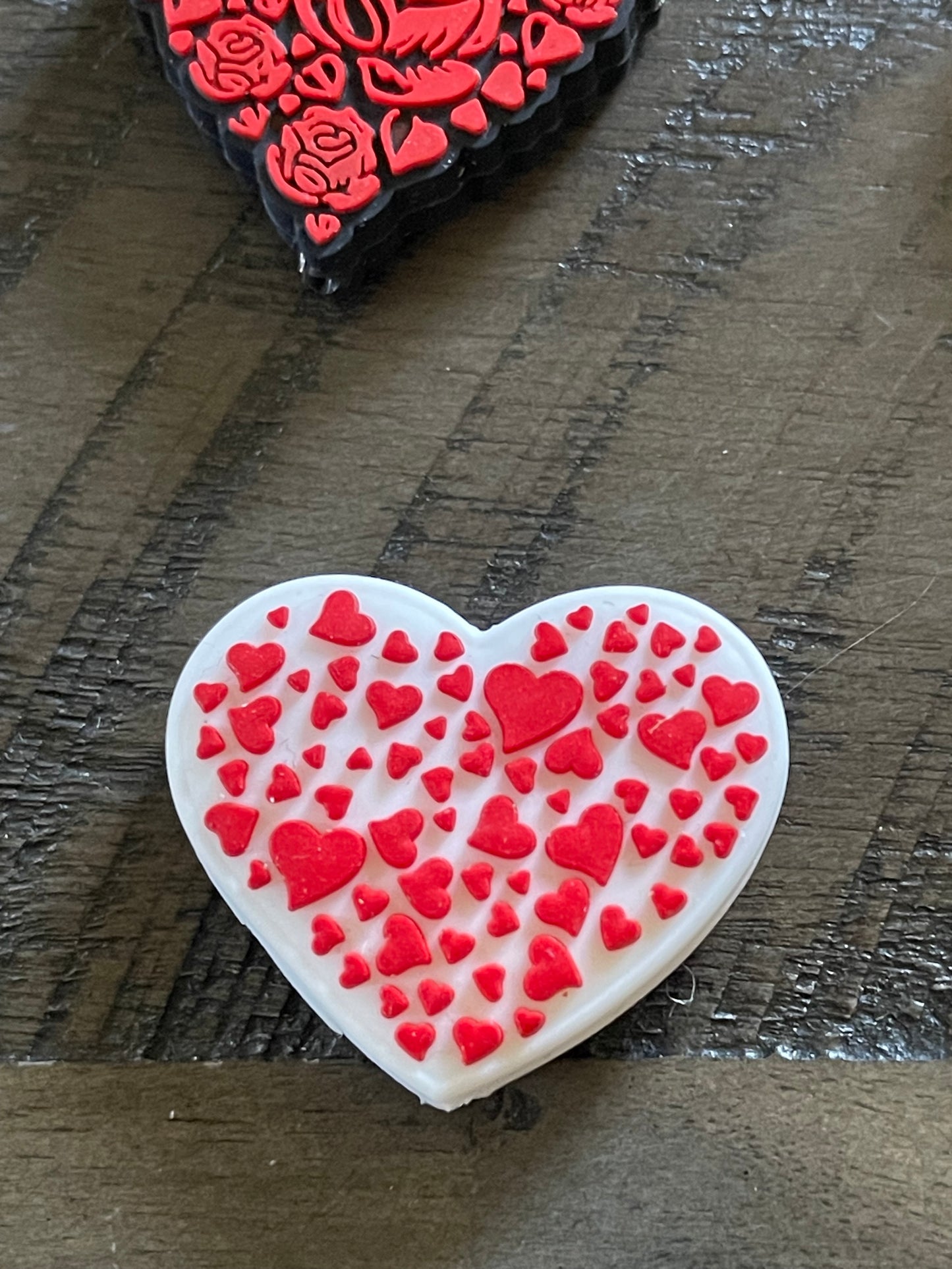 SILICONE FOCAL- Hearts (25 OPTIONS)