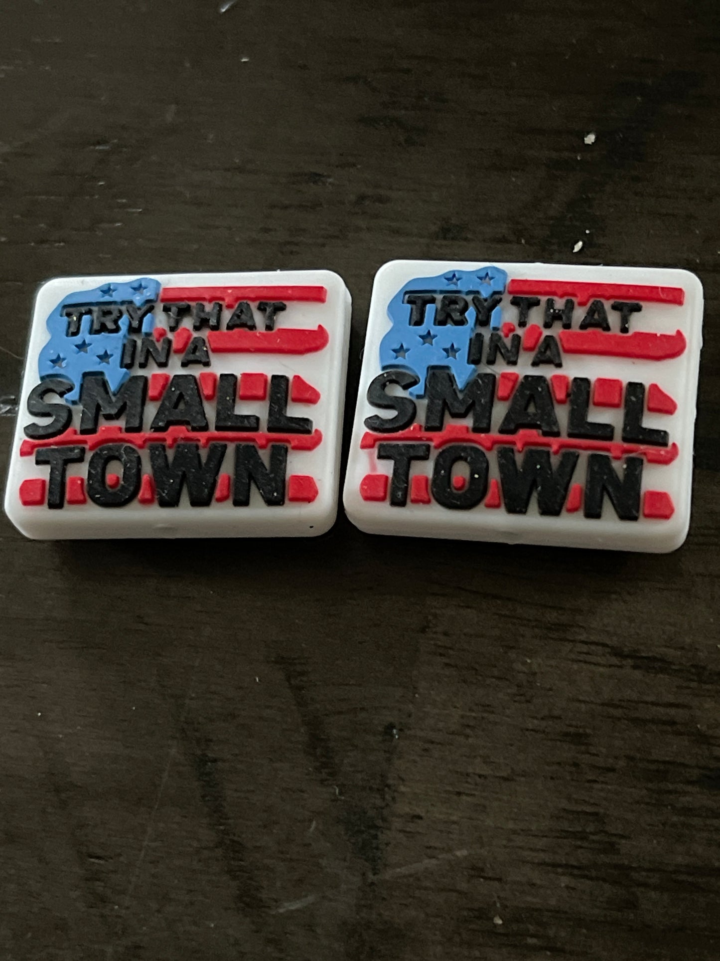 SILICONE FOCAL-Try that Small Town Focal