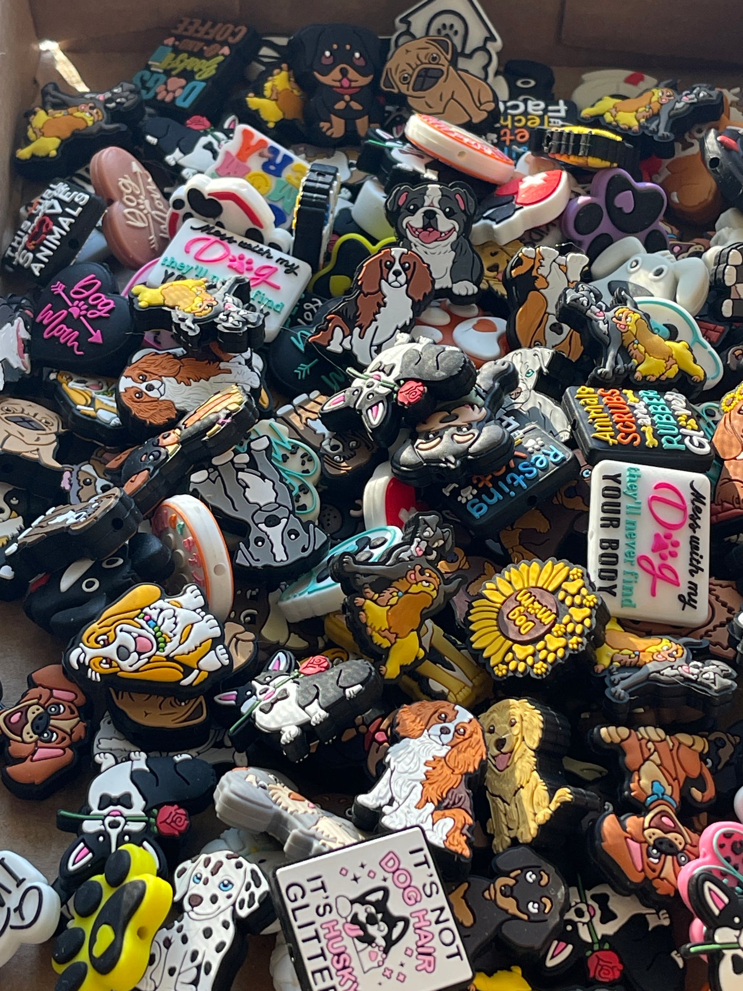 SILICONE FOCAL- Dog Theme (43 Options & Discount Scoops)