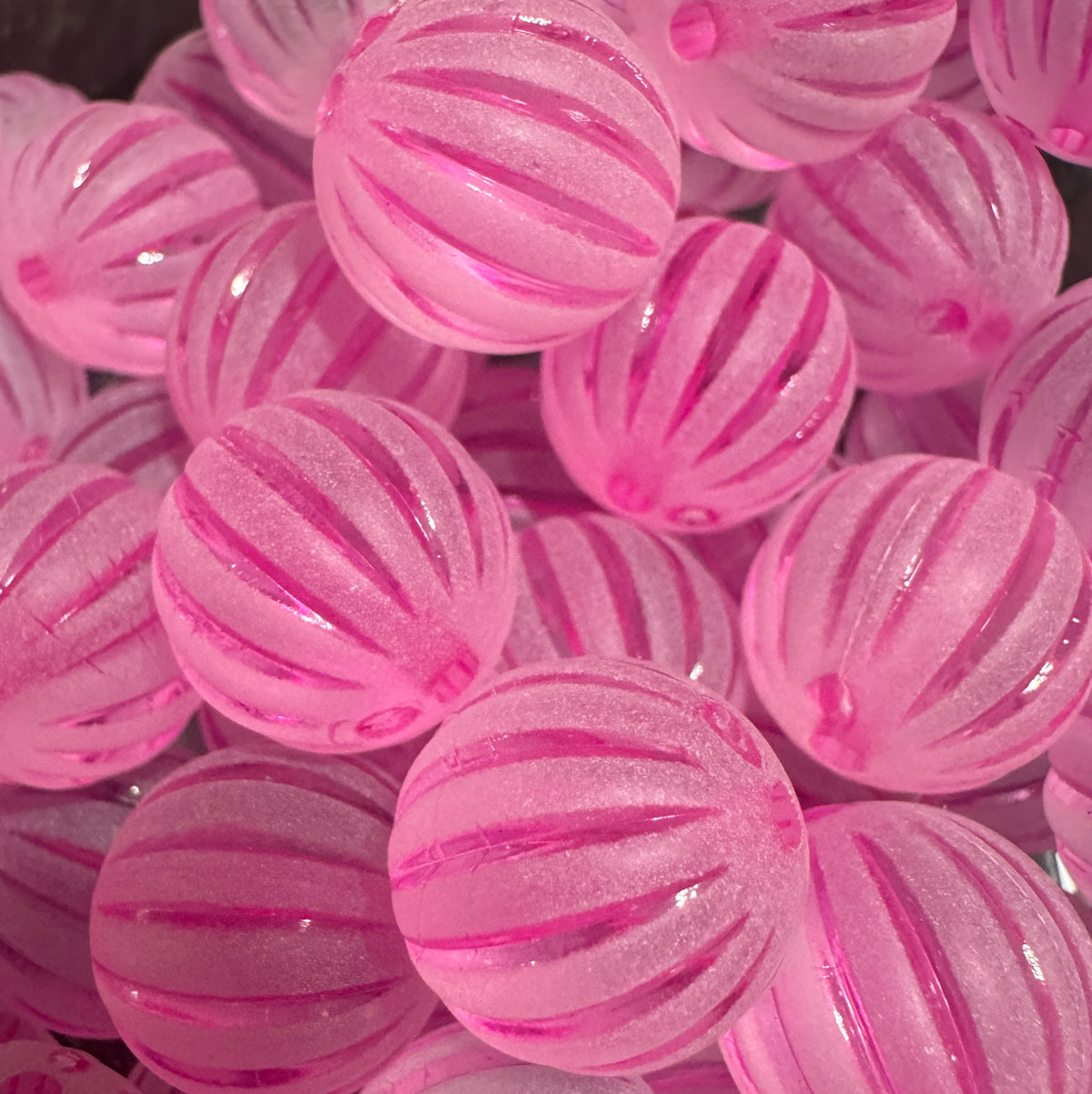 15mm ACRYLIC BEAD- STRIPE Style or a balloon stripe look