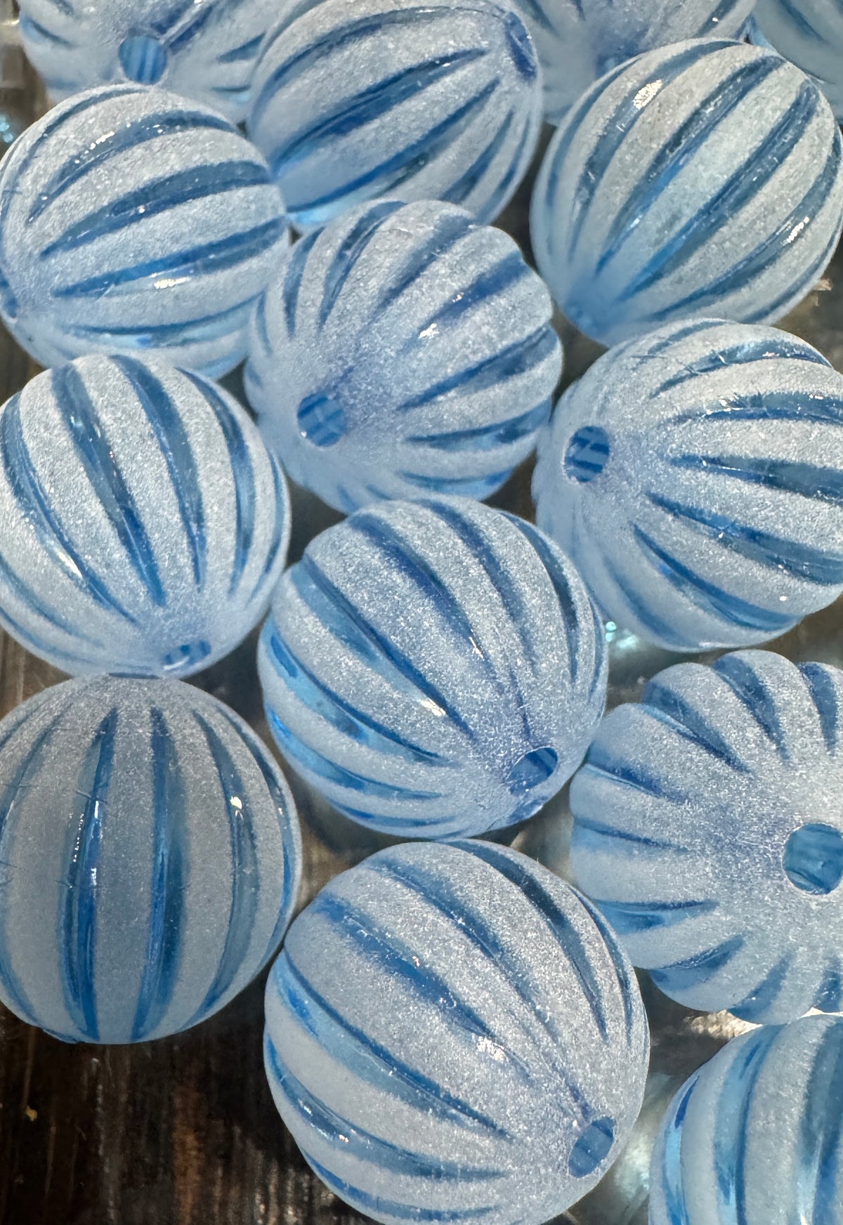 15mm ACRYLIC BEAD- STRIPE Style or a balloon stripe look