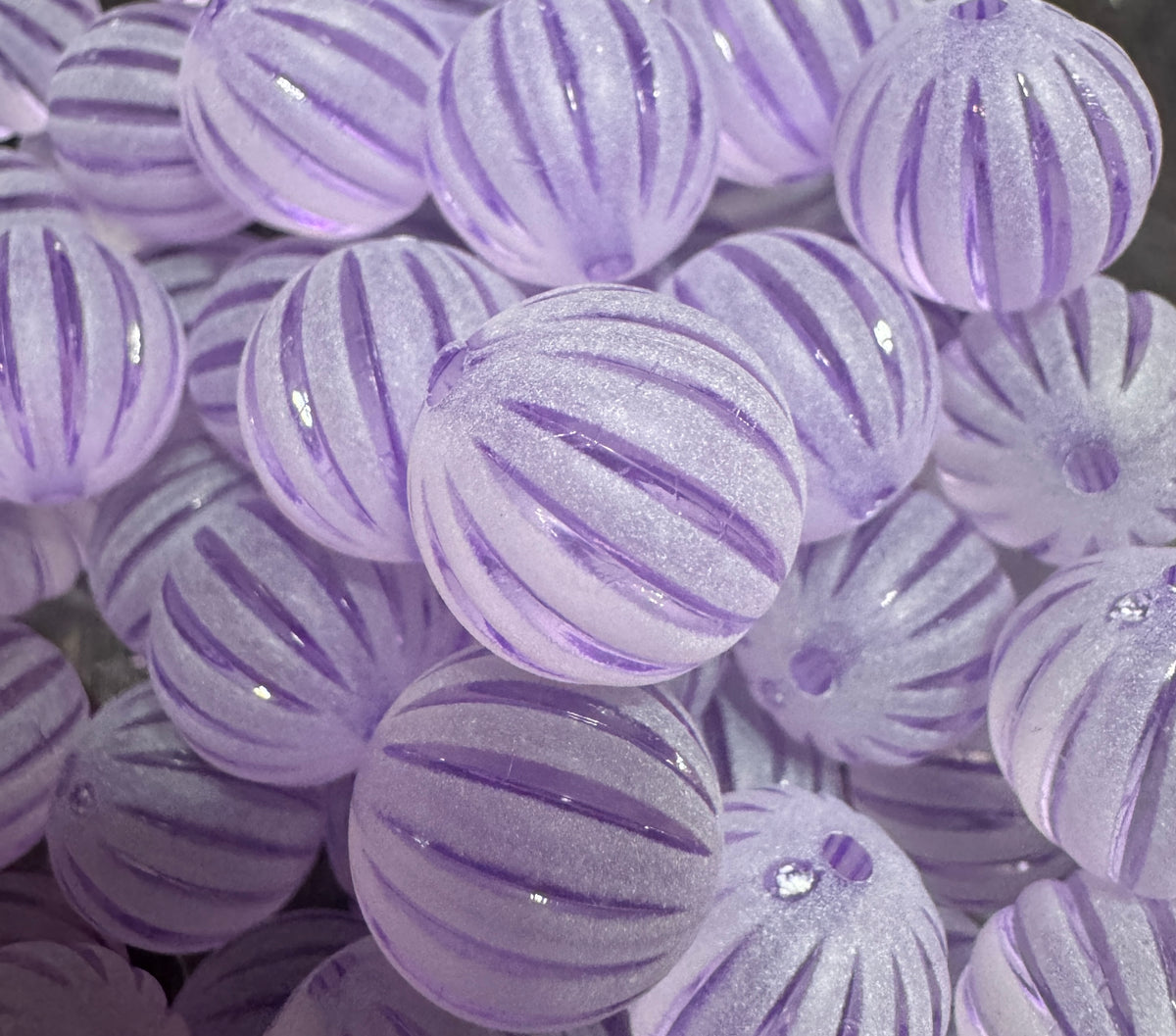 15mm ACRYLIC BEAD- STRIPE Style or a balloon stripe look