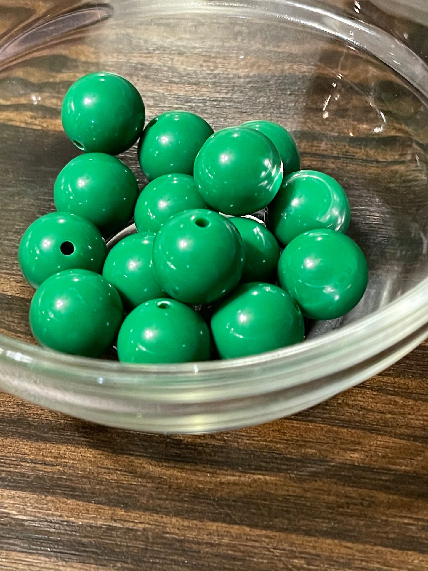 16mm ACRYLIC BEAD SOLID Christmas COLORS (3 Variations)