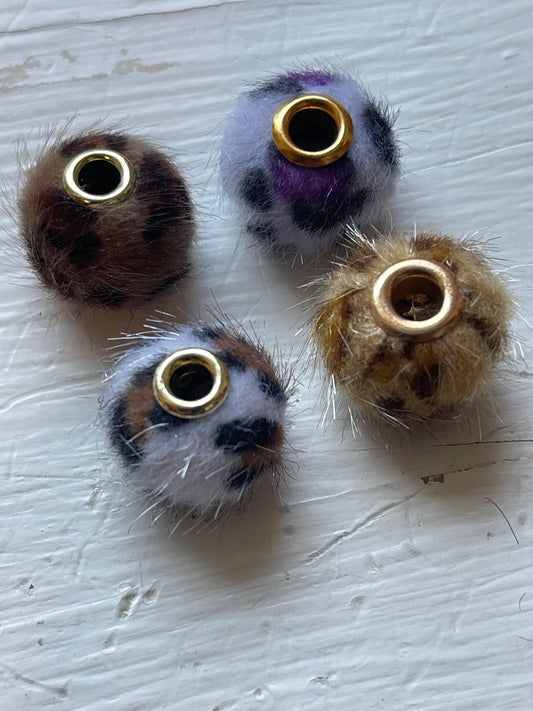 Spacers- 14mm Fuzzy leopard prints (4 COLOR OPTIONS)